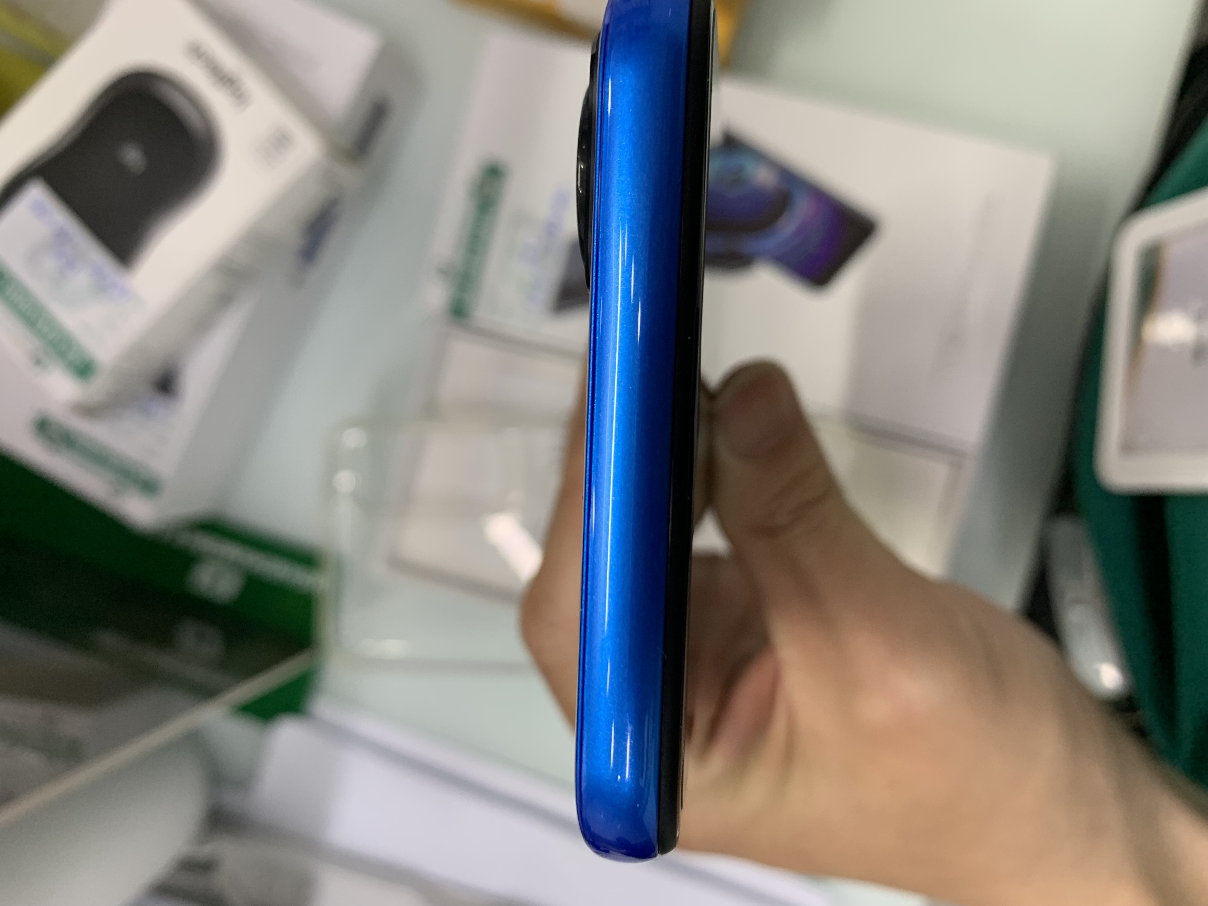 Điện thoại di động HTC Wildfire E3 lite (4GB/64GB) - Xanh (Blue)