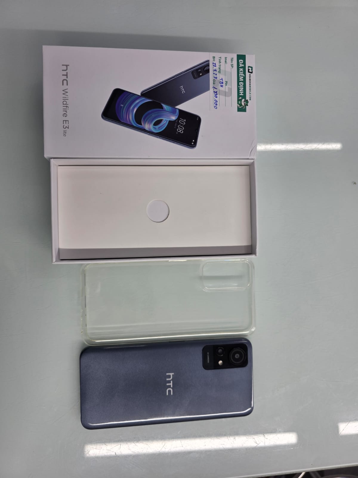 Điện thoại di động HTC Wildfire E3 lite (4GB/64GB) - Ghi (Grey) 