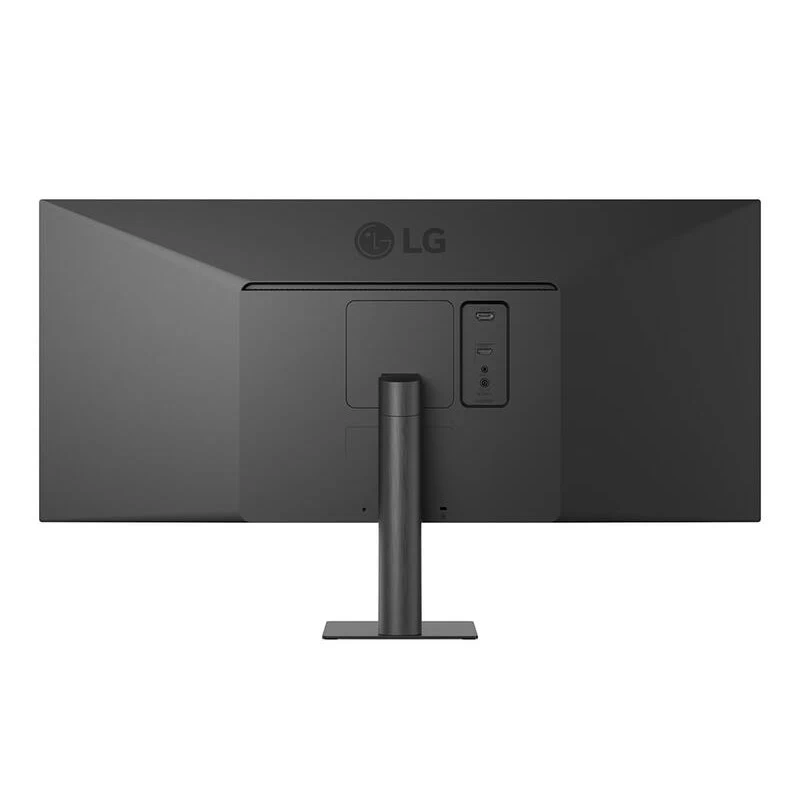 Mặt lưng thiết kế góc cạnh nổi bật với logo LG. Mặt lưng thiết kế góc cạnh nổi bật với logo LG.