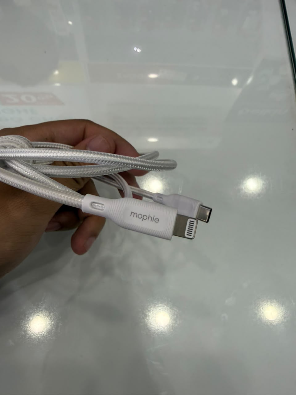 Cáp USB-C to Lightning Mophie Essential 1M - White (409912194) 