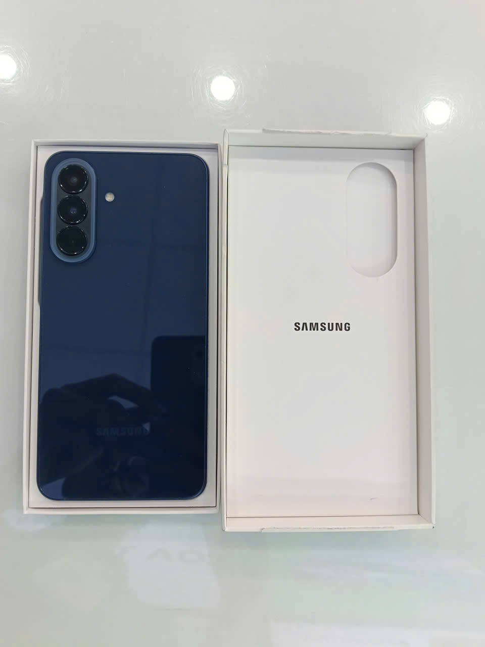ĐTDĐ Samsung A57 5G, SM-A576B/DS, 8+128, Xanh đen - 355708561735910 - SSA576XDEN