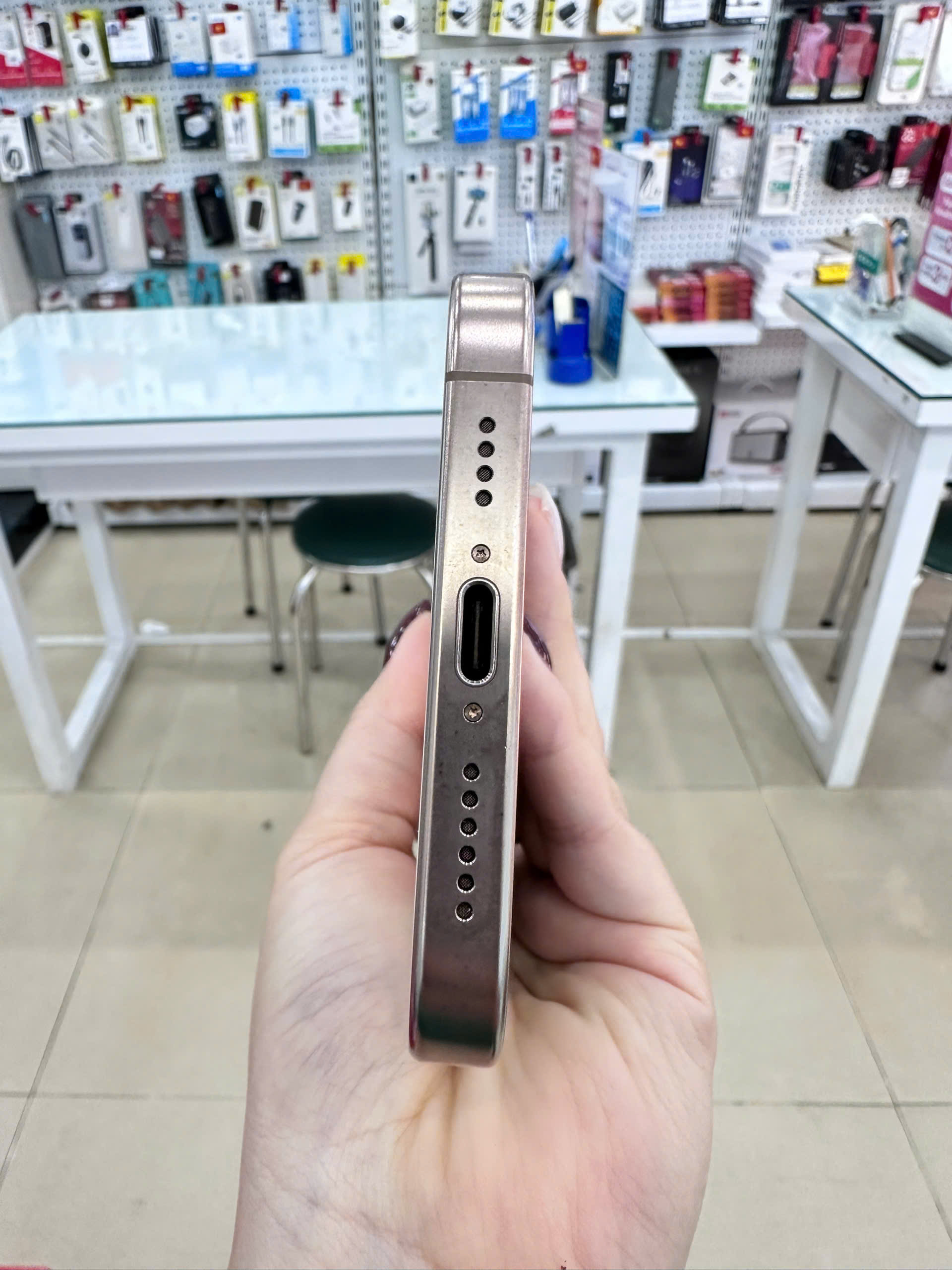 ĐTDĐ Apple iPhone 16 Pro Max 256GB Desert Titanium_MYWX3VN/A 