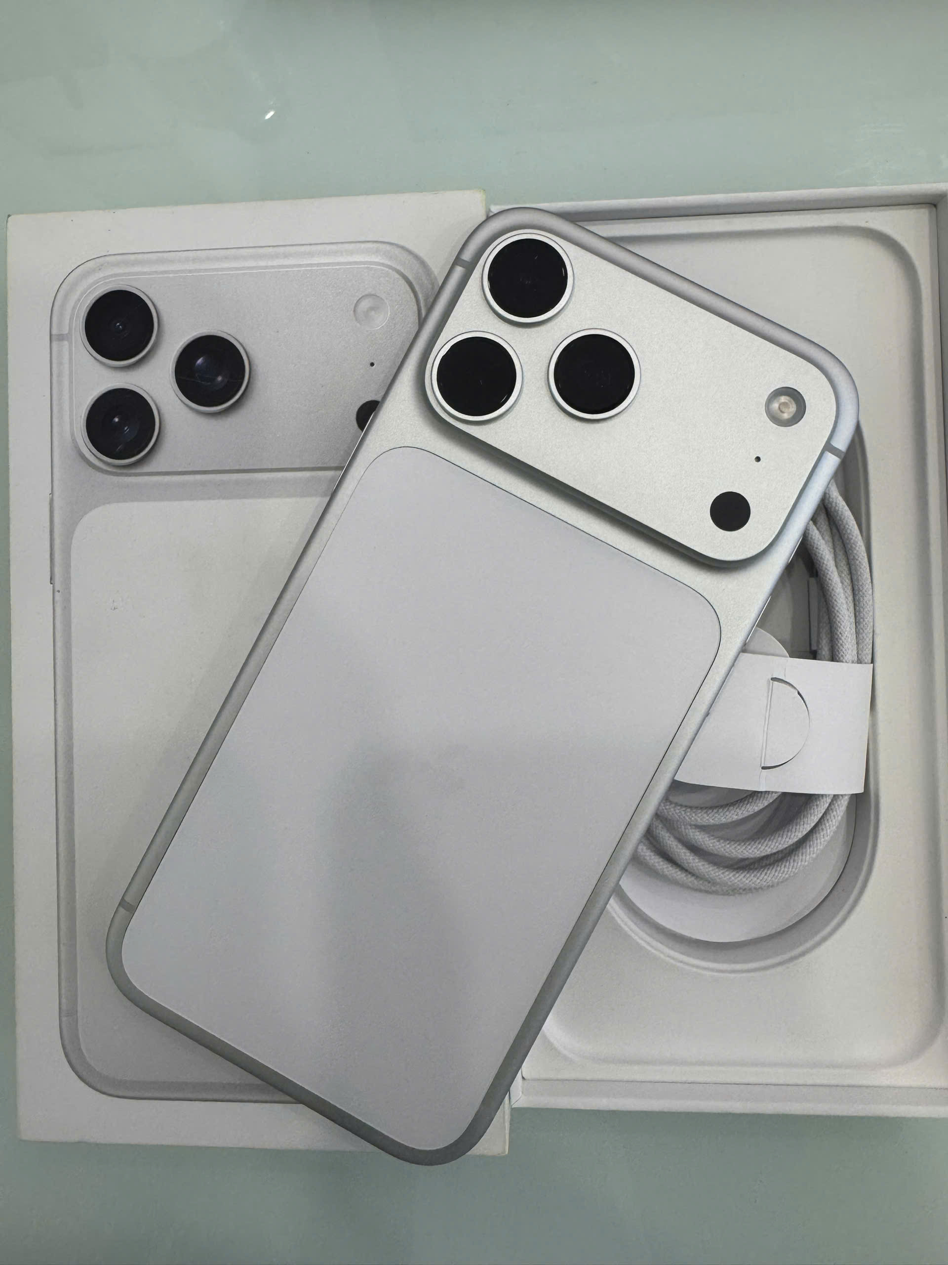 ĐTDĐ Apple iPhone 17 Pro Max 512GB Silver_MFYQ4ZP/A - SG9WT07HQ1C - MFYQ4ZP
