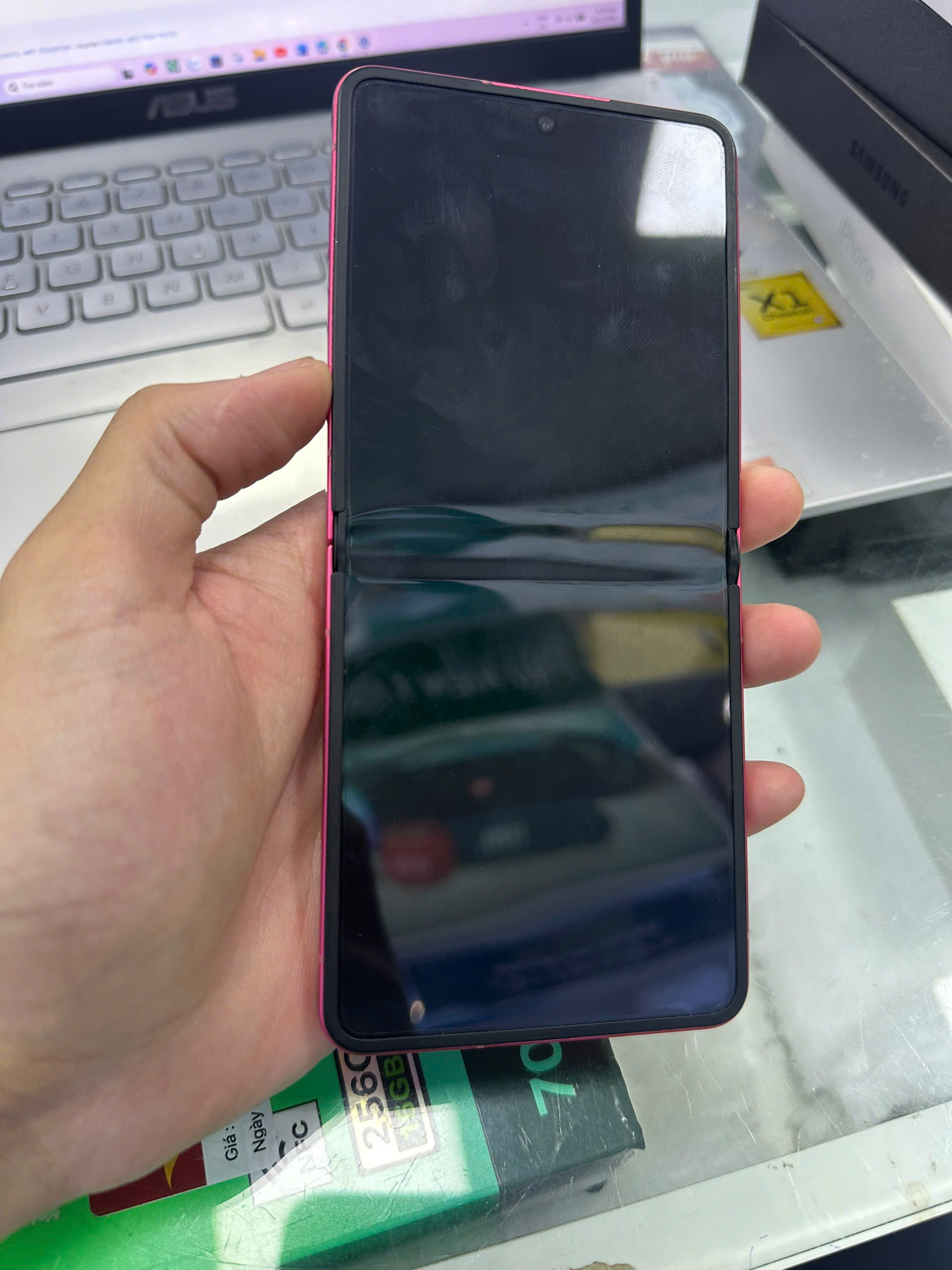 ĐTDĐ Samsung Flip7 SM-F766B,256GB,Đỏ San Hô