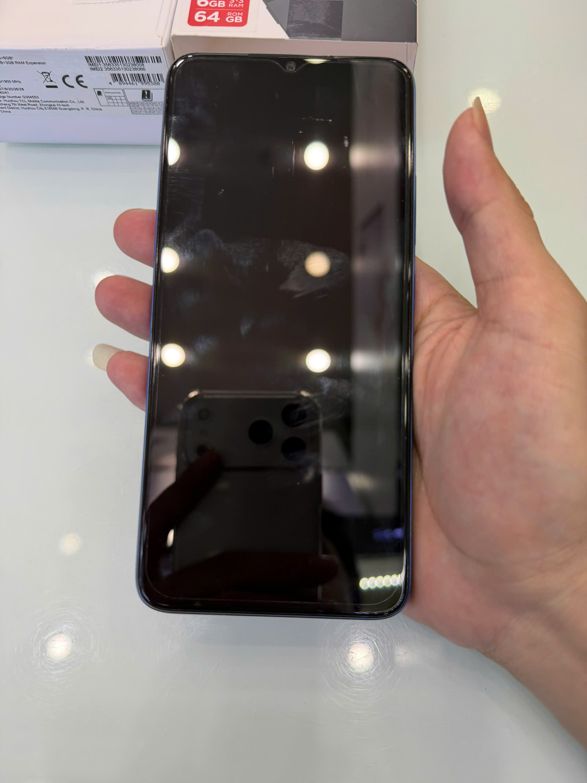 Điện thoại di động TCL 503 3GB/64GB Cũ