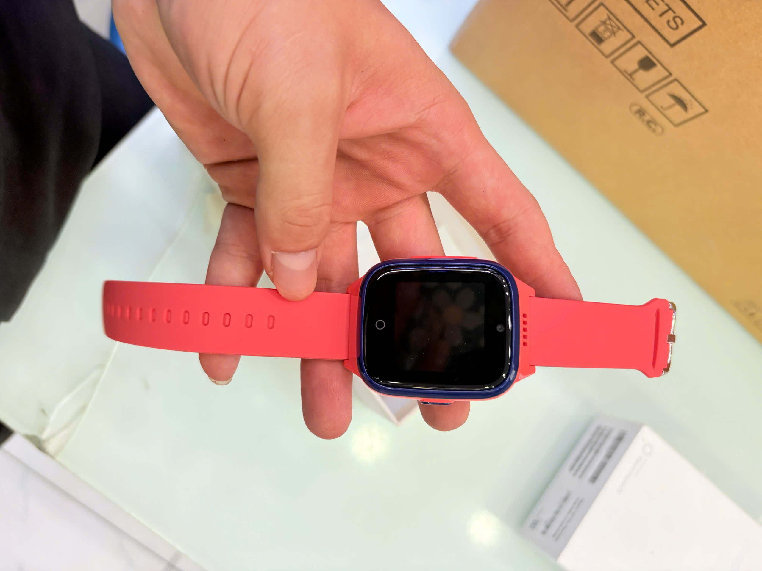 Đồng hồ MyKID 4G LITE  Cũ
