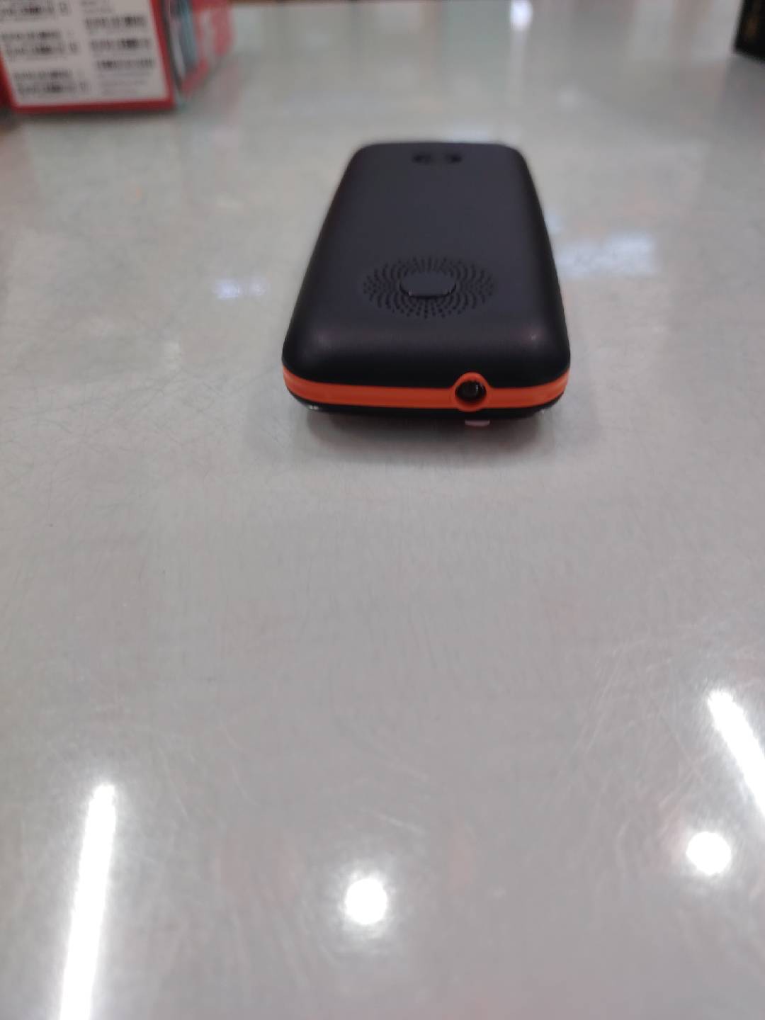 Điện thoại di động Itel it8010, màu Đen (Black)