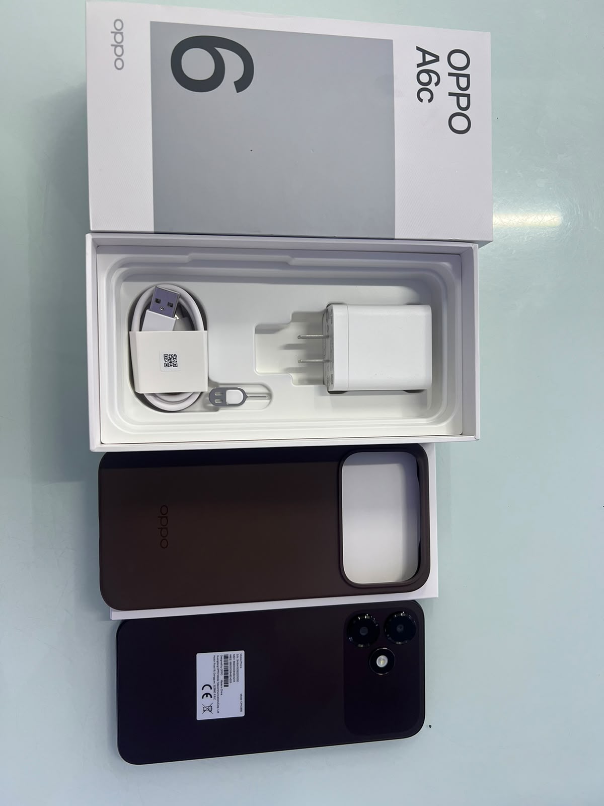 Điện thoại di động OPPO CPH2895-4GB+128GB - A6c, màu nâu 
