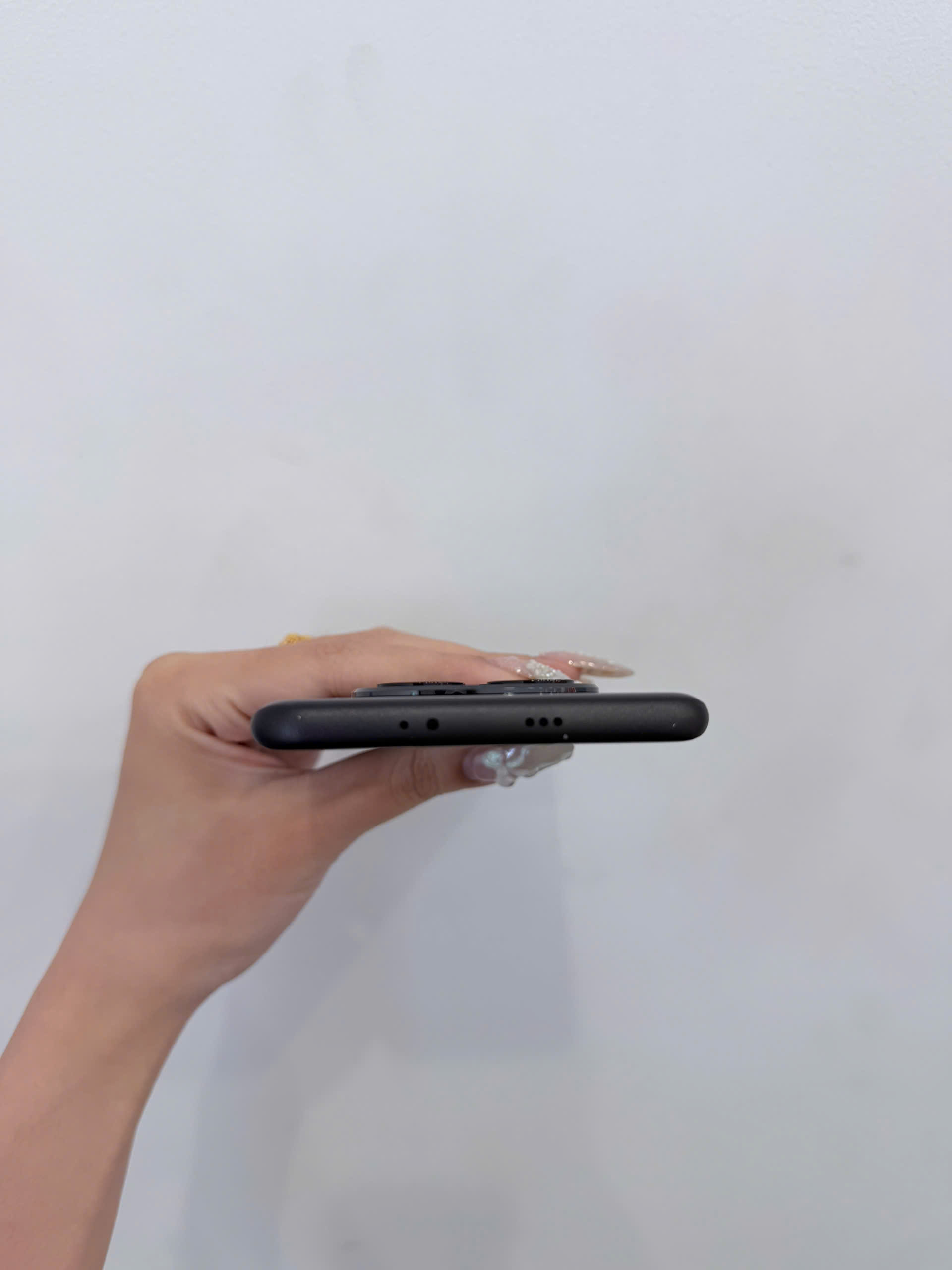 ĐIỆN THOẠI DI ĐỘNG (TEL) REDMI NOTE 15 5G 6.77"/SNAP 6 GEN 3/6G/128G/108MP+8MP/20MP/5520mAh (25098RA98G)/ĐEN (6932554469634)/TN 