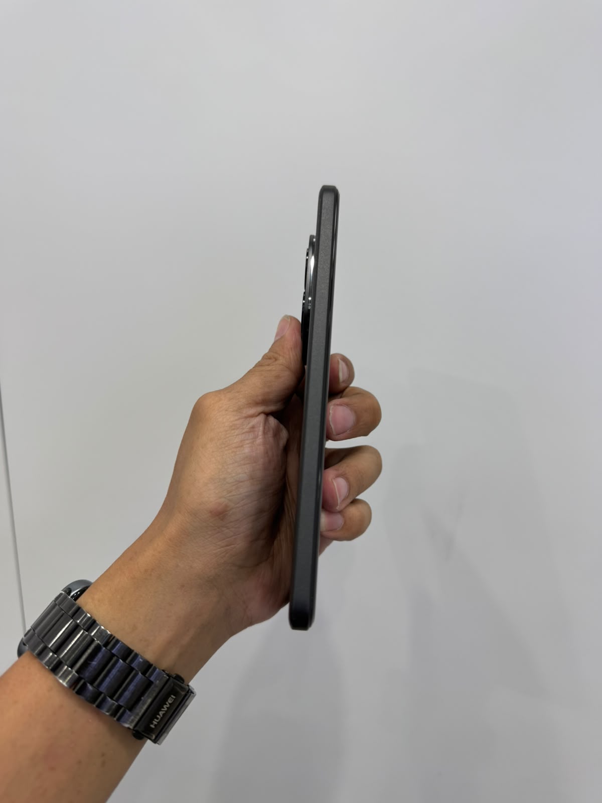 ĐIỆN THOẠI DI ĐỘNG (TEL) REDMI NOTE 15 PRO 6.77"/MTK Helio G200-Ultra/8G/256G/200MP+8MP/32MP/6500mAh (25100RA69G)/ĐEN