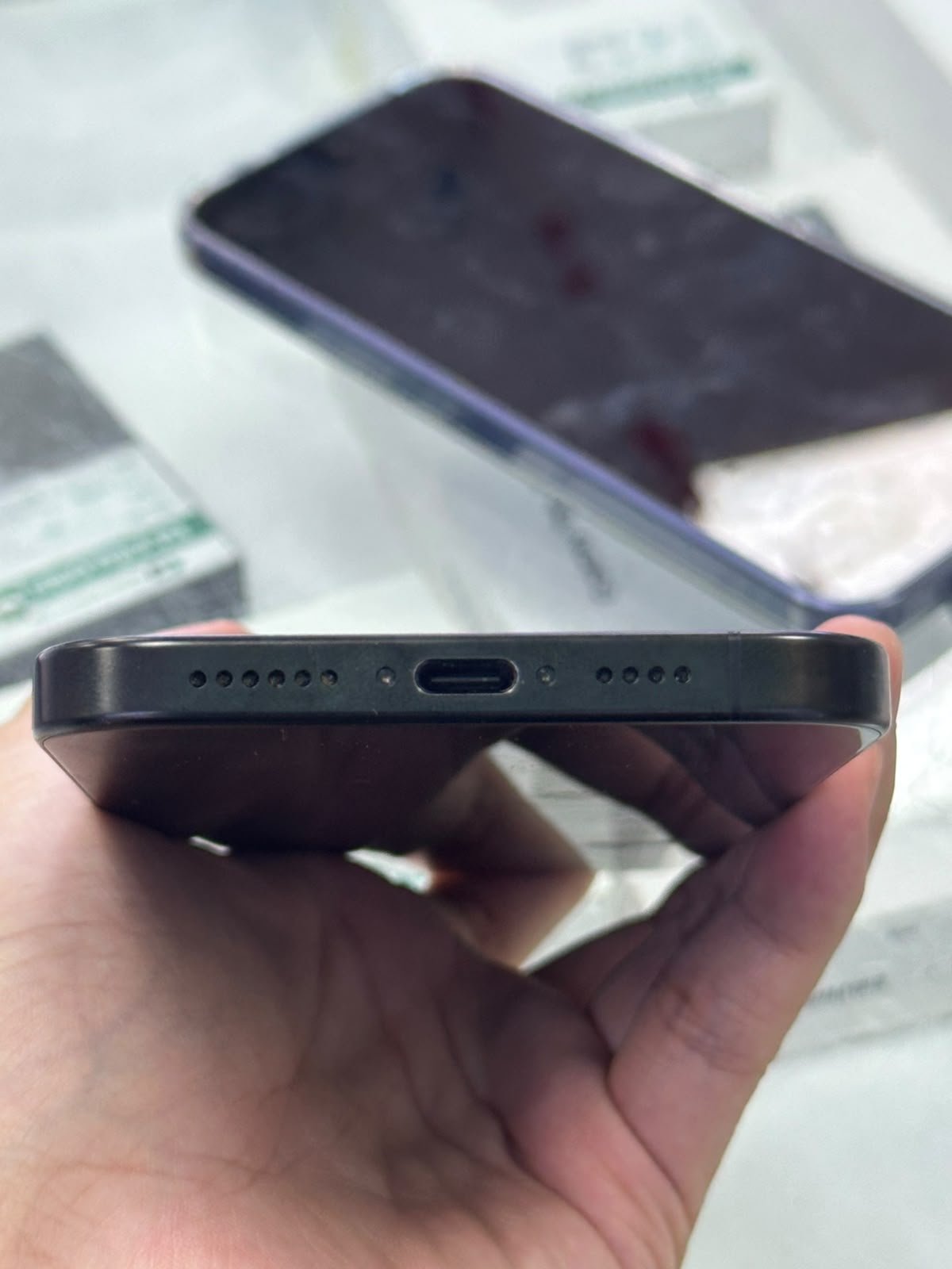 ĐTDĐ Apple iPhone 16 Pro Max 256GB - Cũ