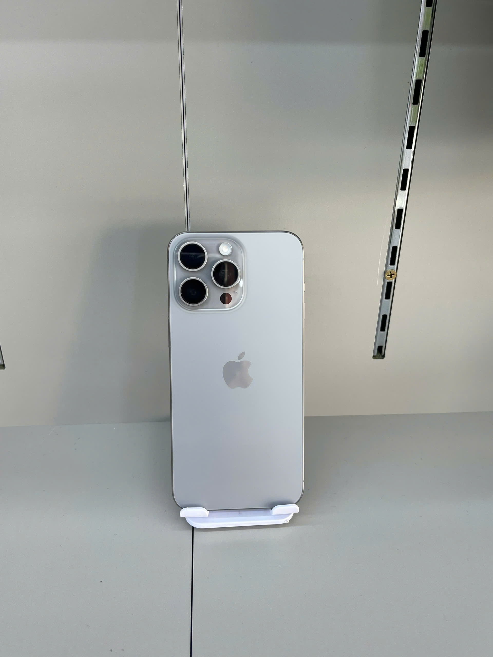 ĐTDĐ Apple iPhone 15 Pro Max 256GB - Cũ 
