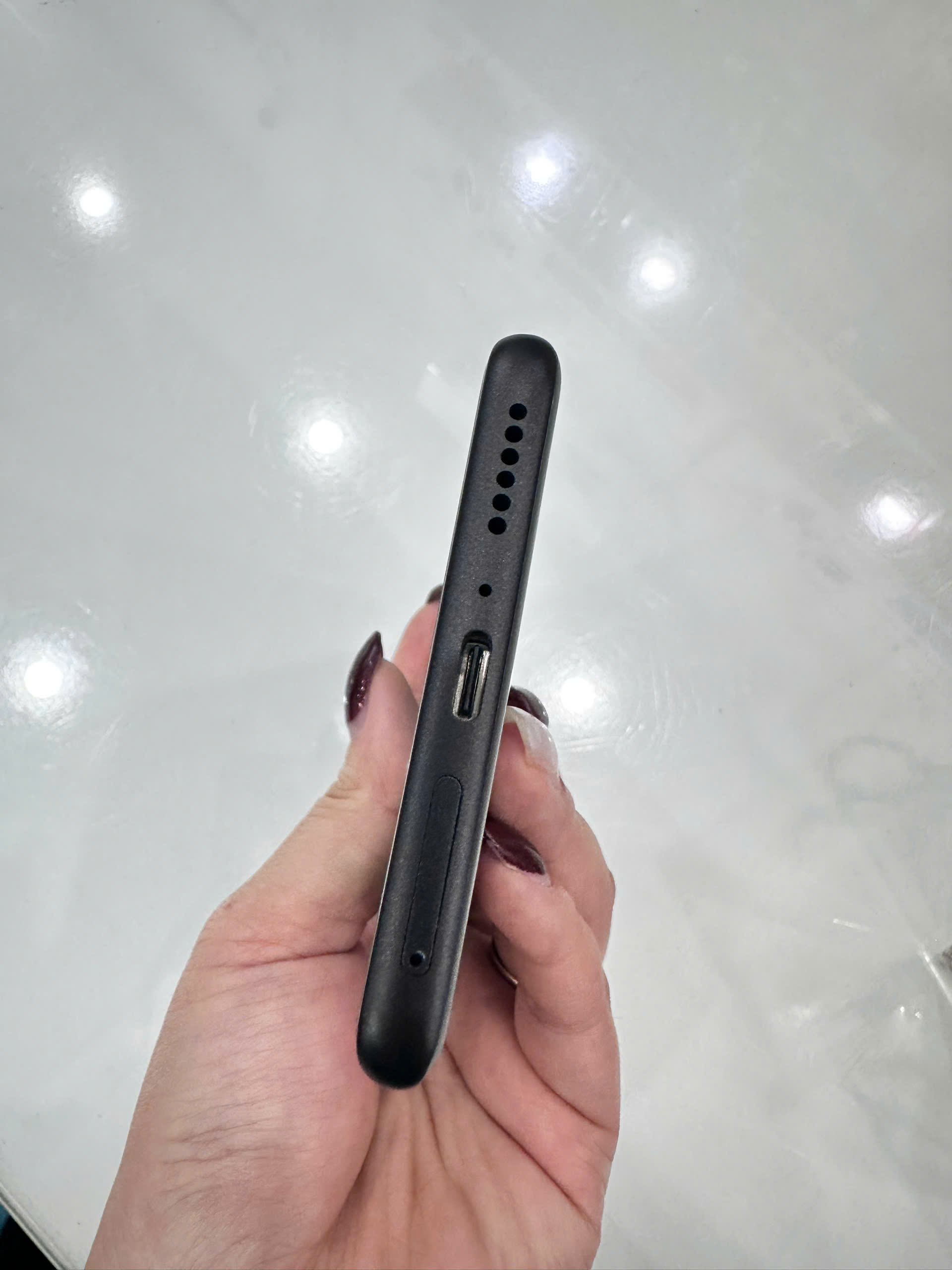 ĐIỆN THOẠI DI ĐỘNG (TEL) REDMI NOTE 15 6.77"/MTK Helio G100-Ultra/6G/128G/108MP+2MP/20MP/6000mAh (2510DRA23E)/ĐEN
