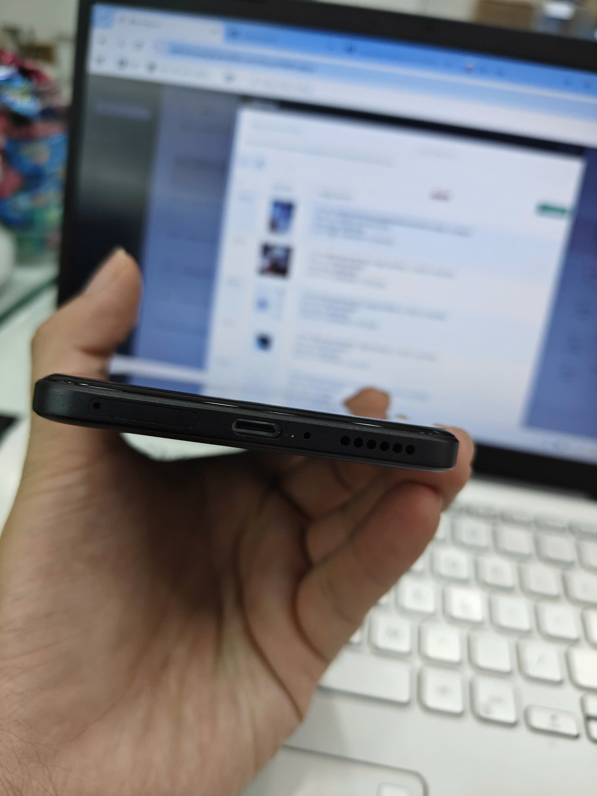 ĐIỆN THOẠI DI ĐỘNG (TEL) REDMI NOTE 15 PRO 6.77"/MTK Helio G200-Ultra/8G/256G/200MP+8MP/32MP/6500mAh (25100RA69G)/ĐEN (693255446
