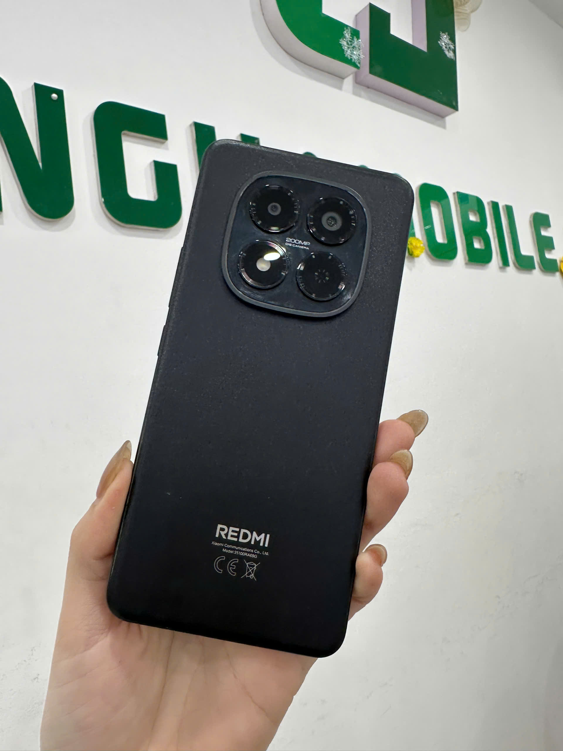 ĐIỆN THOẠI DI ĐỘNG (TEL) REDMI NOTE 15 PRO 6.77"/MTK Helio G200-Ultra/8G/256G/200MP+8MP/32MP/6500mAh (25100RA69G)/ĐEN