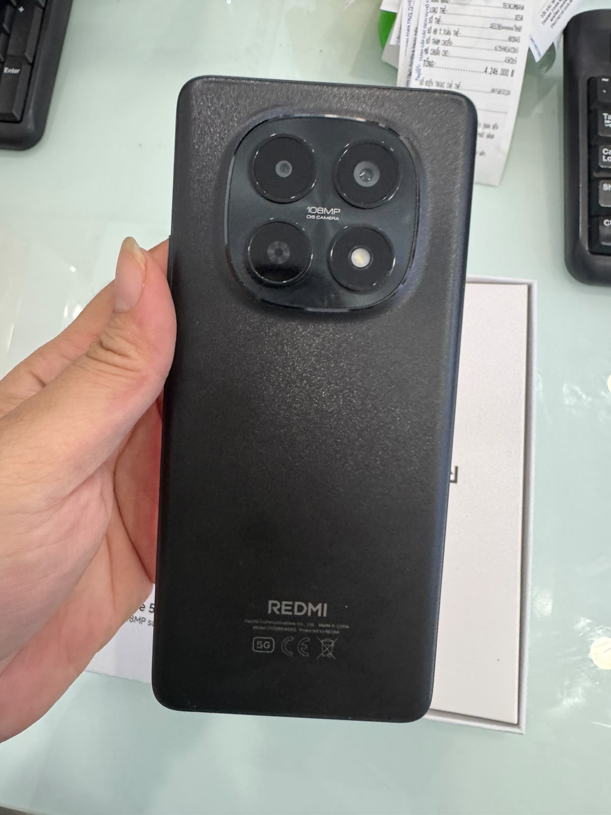ĐIỆN THOẠI DI ĐỘNG (TEL) REDMI NOTE 15 5G 6.77"/SNAP 6 GEN 3/6G/128G/108MP+8MP/20MP/5520mAh (25098RA98G)/ĐEN (6932554469634)/TN 