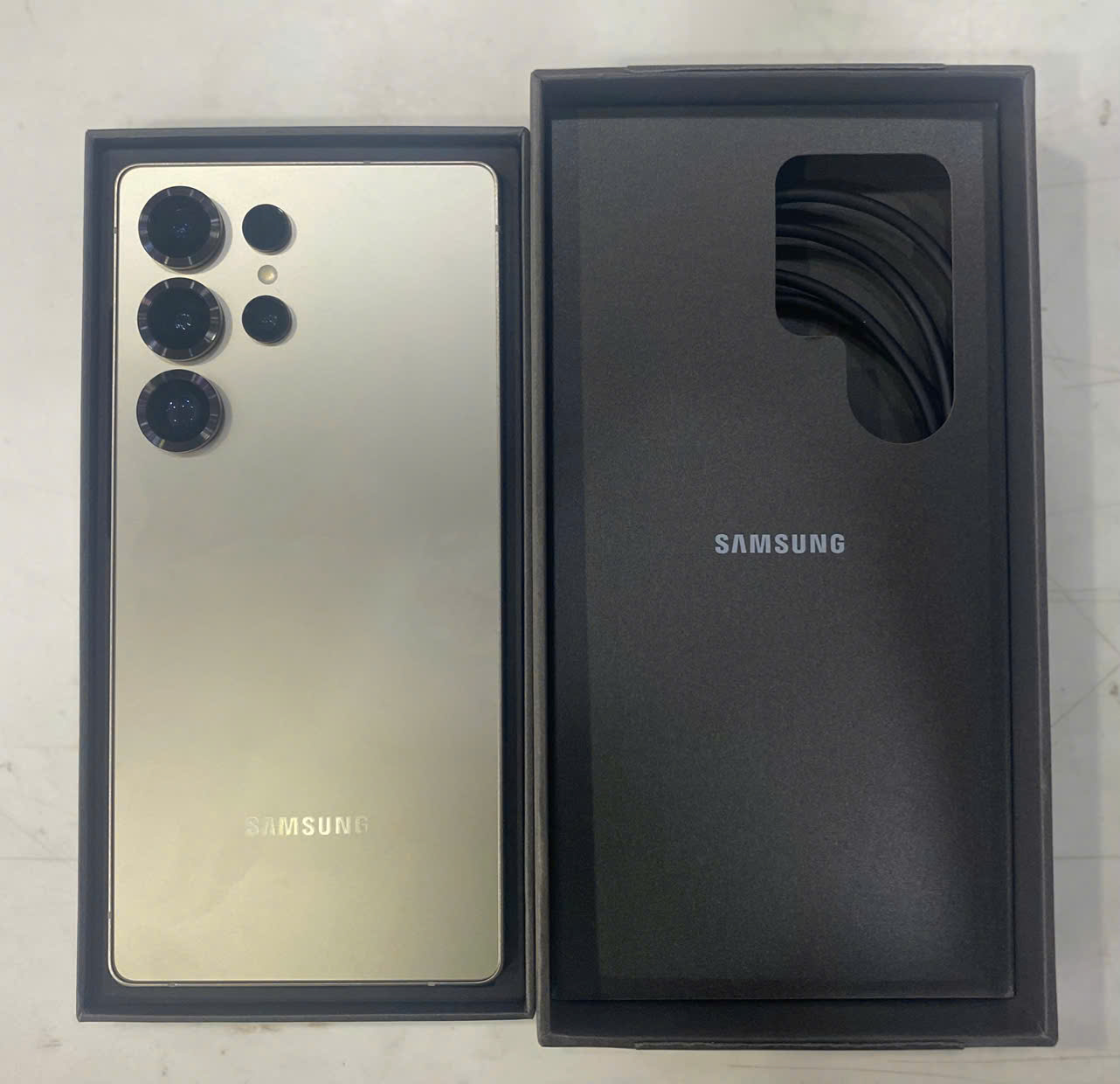 ĐTDĐ Samsung S25 Ultra SM-S938B/DS,256GB, Xám, SM-S938BZTBXXV