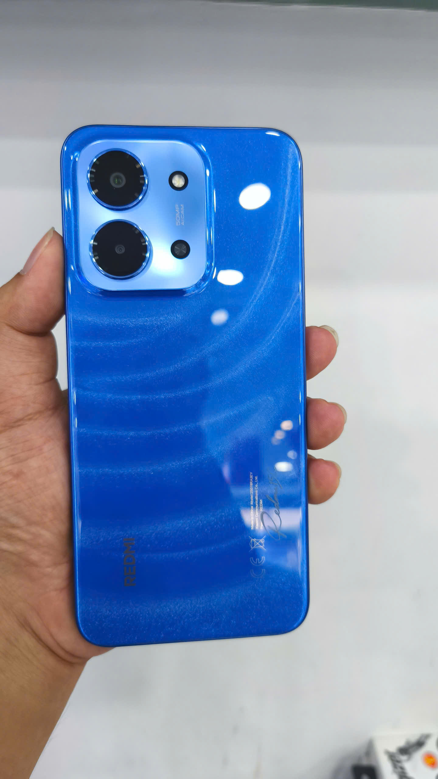 ĐIỆN THOẠI DI ĐỘNG (TEL) REDMI 15C 6.9"/MTK Helio G81 Ultra/4G/128G/50MP+QVGA/8MP/6000mAh (25078RA3EY)/XANH DƯƠNG (6932554455514