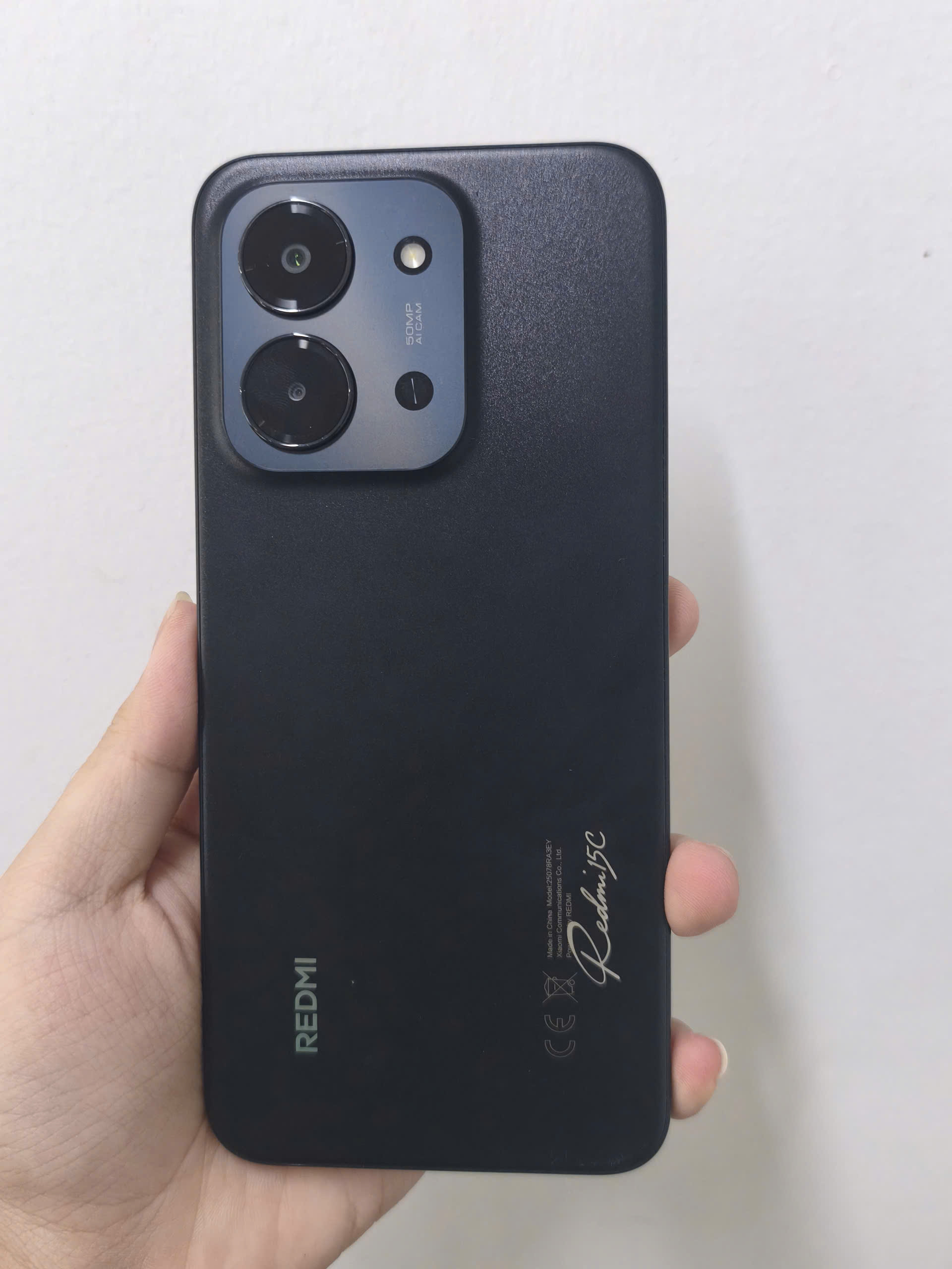 ĐIỆN THOẠI DI ĐỘNG (TEL) REDMI 15C 6.9"/MTK Helio G81 Ultra/4G/128G/50MP+QVGA/8MP/6000mAh (25078RA3EY)/ĐEN 