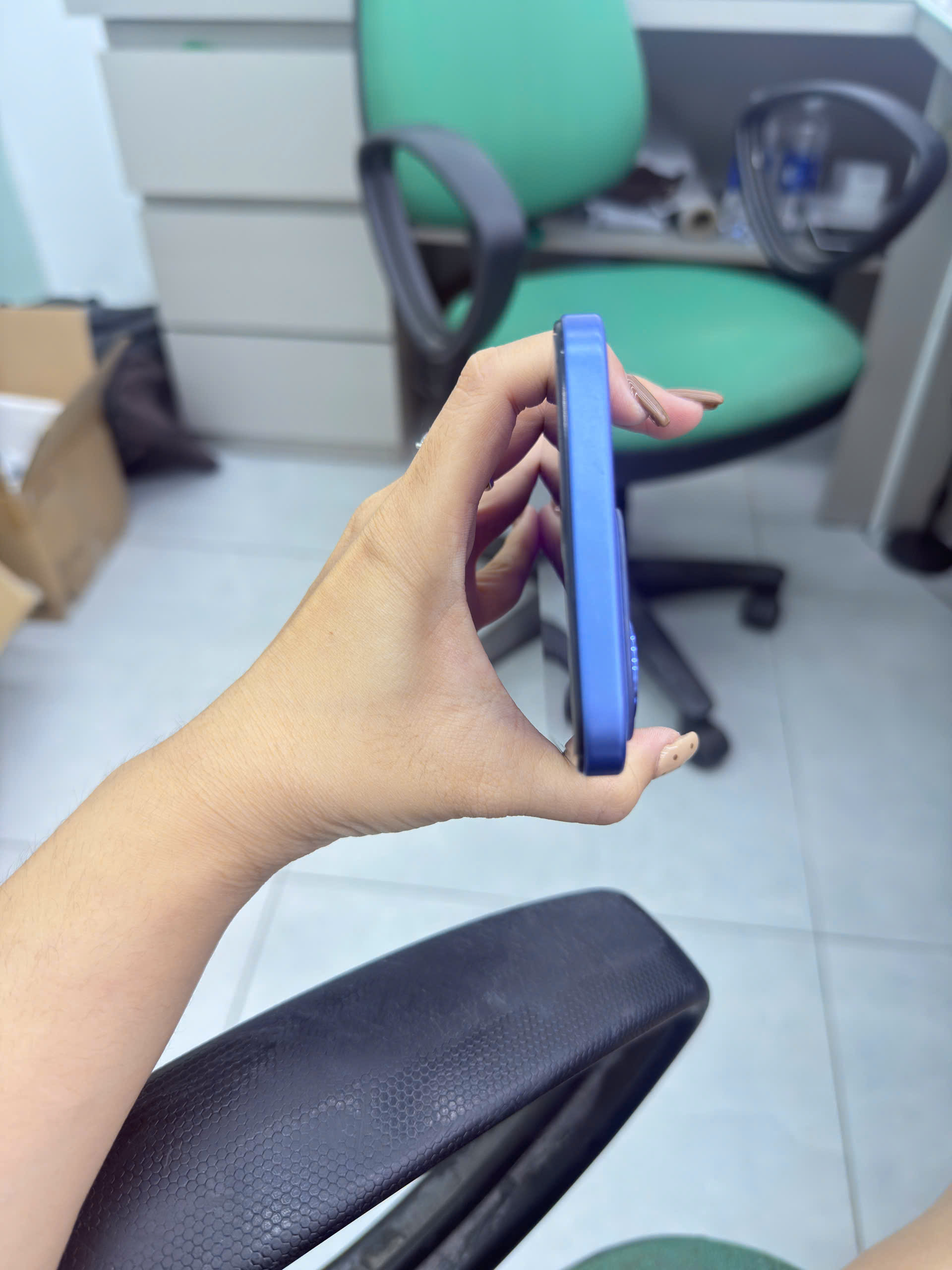 ĐIỆN THOẠI DI ĐỘNG (TEL) REDMI 15C 6.9"/MTK Helio G81 Ultra/4G/128G/50MP+QVGA/8MP/6000mAh (25078RA3EY)/XANH DƯƠNG - Cũ