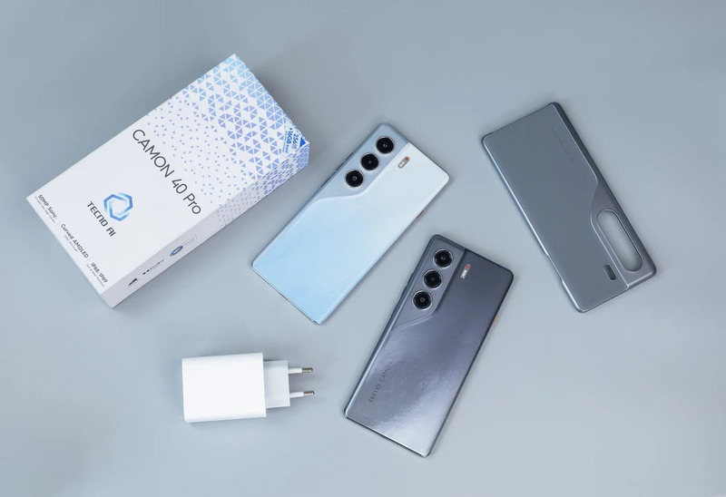 Kiểm tra pin và công suất sạc khi mua điện thoại TECNO