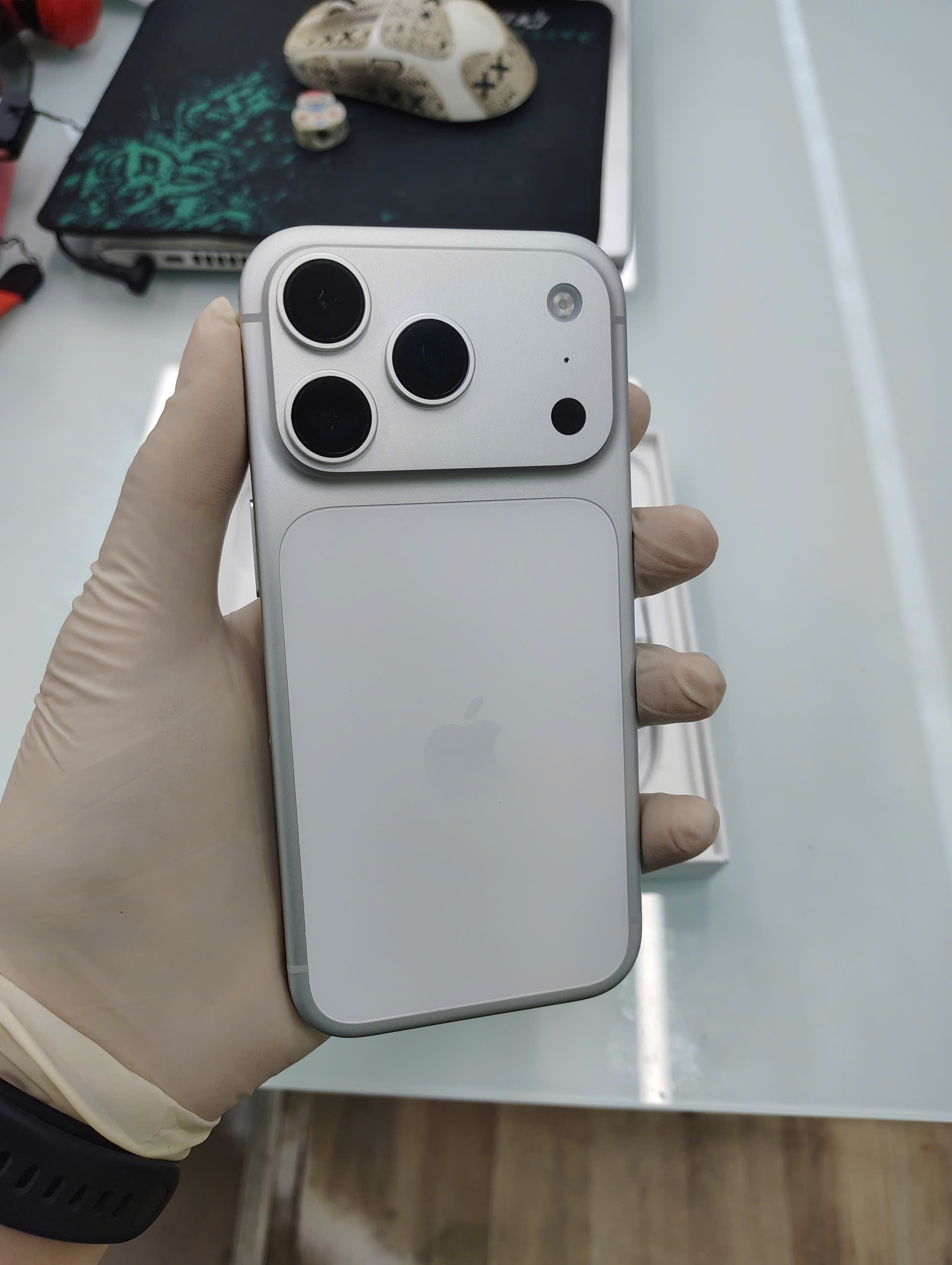 ĐTDĐ Apple iPhone 17 Pro 256GB Silver