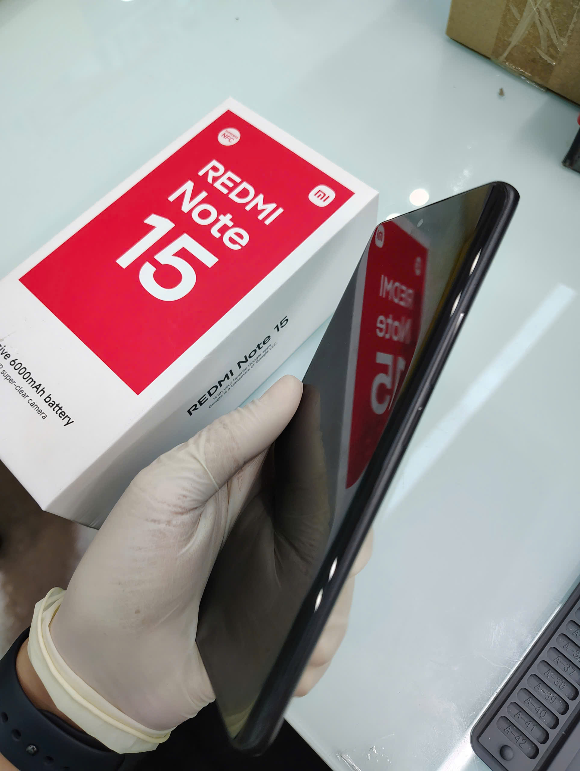 ĐIỆN THOẠI DI ĐỘNG (TEL) REDMI NOTE 15 6.77"/MTK Helio G100-Ultra/6G/128G/108MP+2MP/20MP/6000mAh