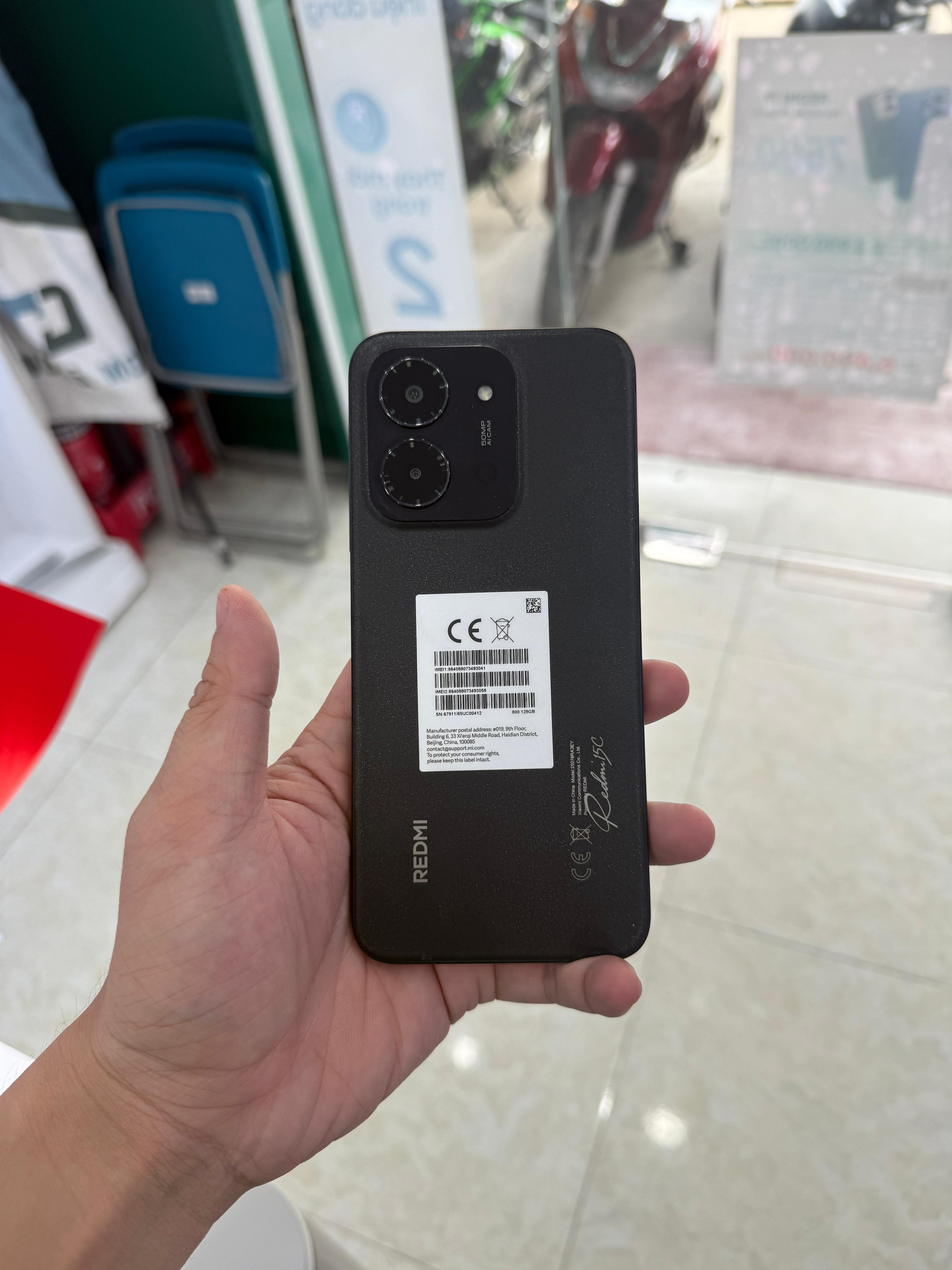 ĐIỆN THOẠI DI ĐỘNG (TEL) REDMI 15C 6.9"/MTK Helio G81 Ultra/4G/128G/50MP+QVGA/8MP/6000mAh (25078RA3EY)/ĐEN (6932554446833)/TN - 