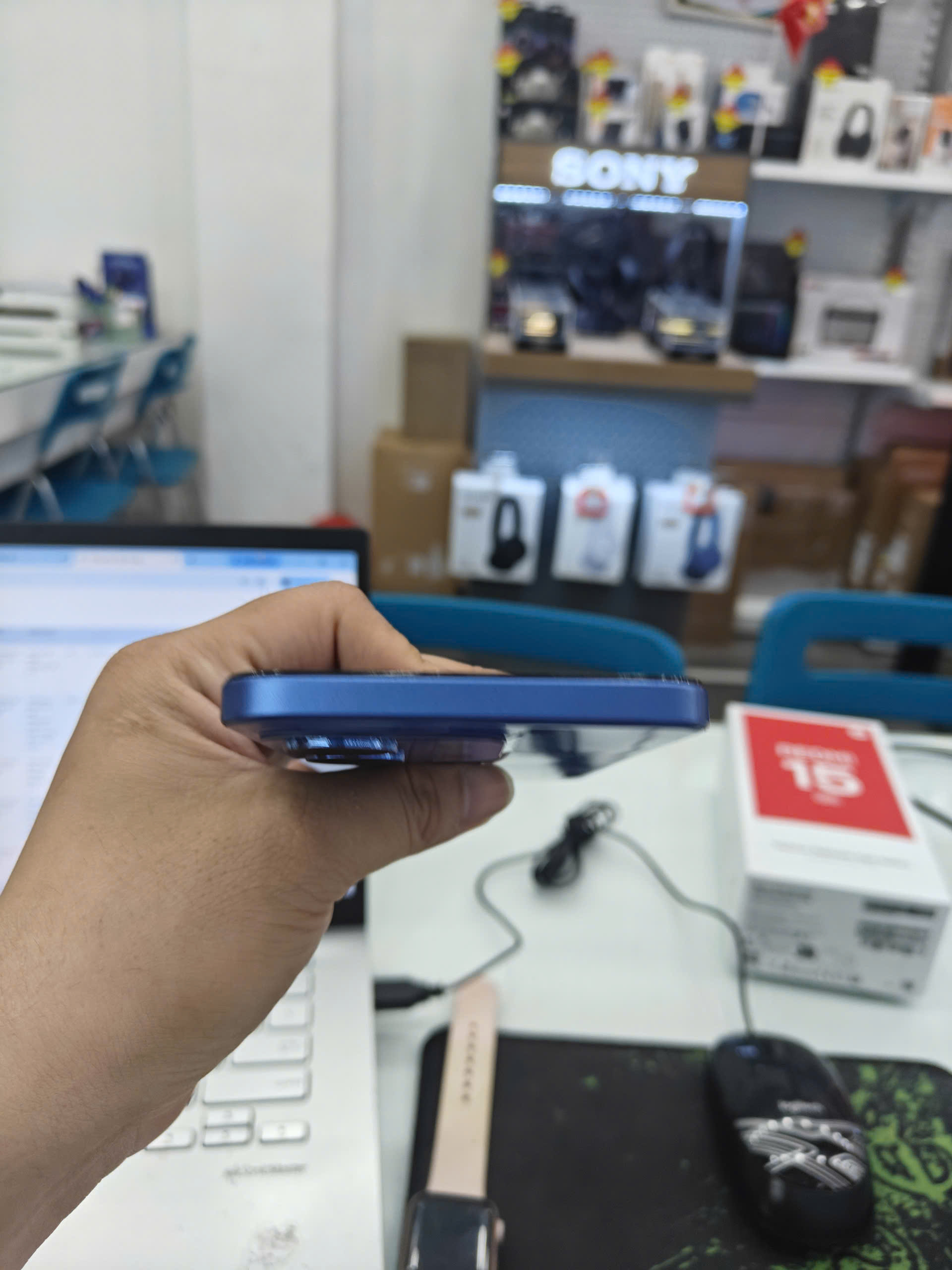 ĐIỆN THOẠI DI ĐỘNG (TEL) REDMI 15C 6.9"/MTK Helio G81 Ultra/4G/128G/50MP+QVGA/8MP/6000mAh (25078RA3EY)/XANH DƯƠNG (6932554455514