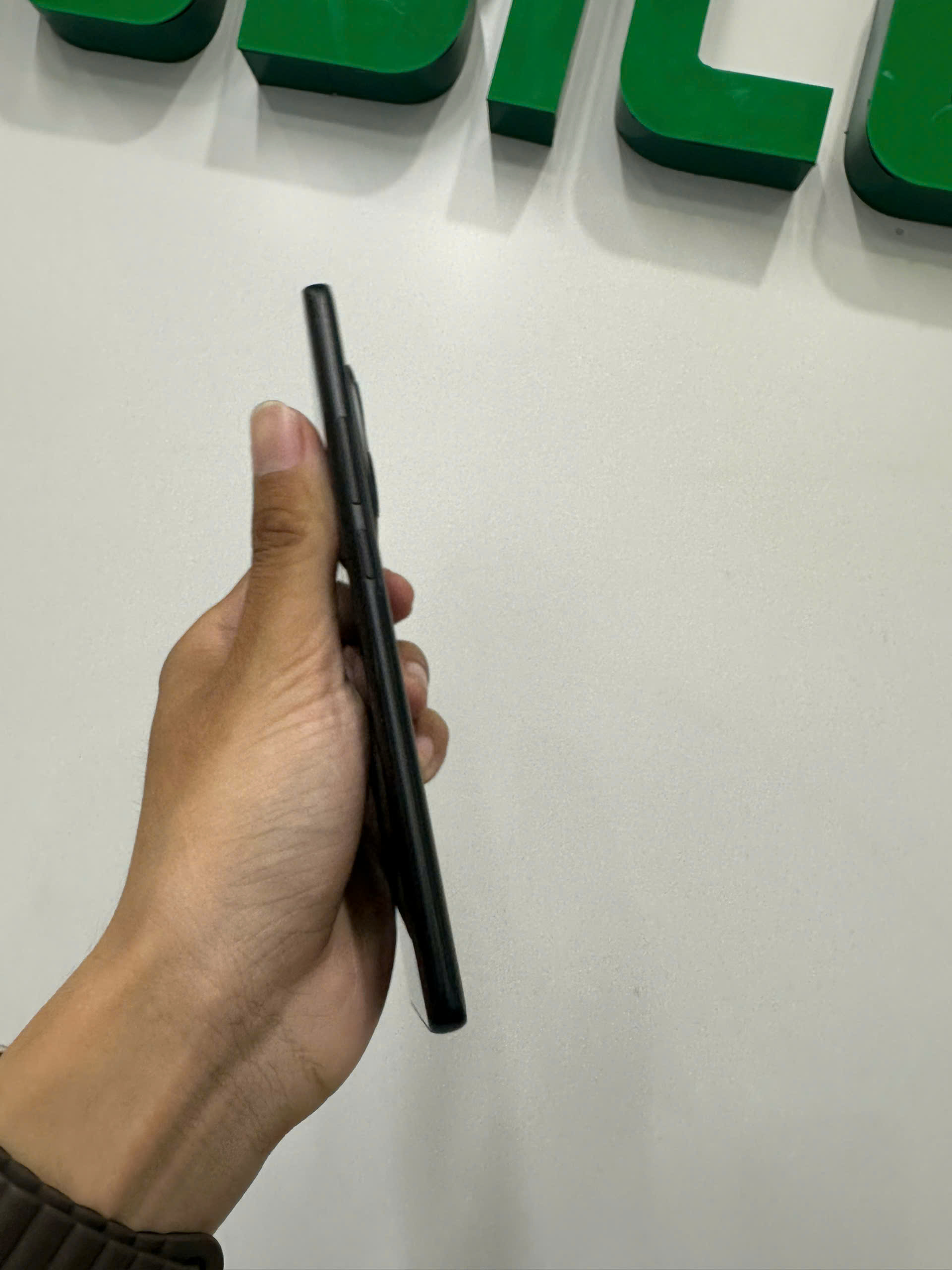 ĐIỆN THOẠI DI ĐỘNG (TEL) REDMI 15 5G 6.9"/SNAP 6S GEN 3/8G/256G/50MP+Auxiliary/8MP/7000mAh (25057RN09G)/XÁM (6932554454463)/ TN
