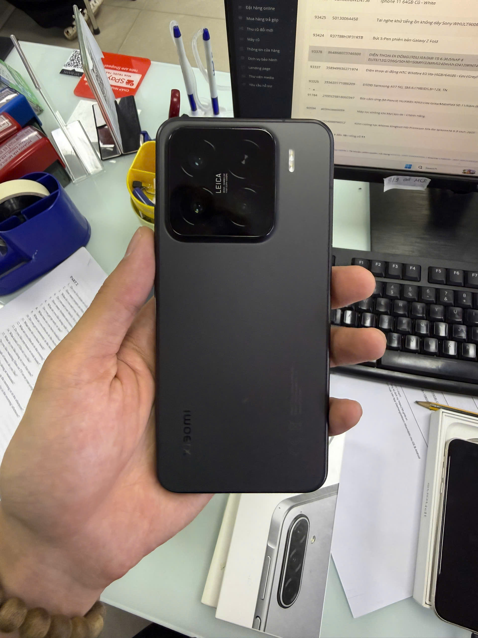 ĐIỆN THOẠI DI ĐỘNG (TEL) XIAOMI 15 6.36/SNAP 8 ELITE/12G/256G/50+50+50MP/32MP/5240mAh (24129PN74G)/ĐEN (6932554433772) - 8648680