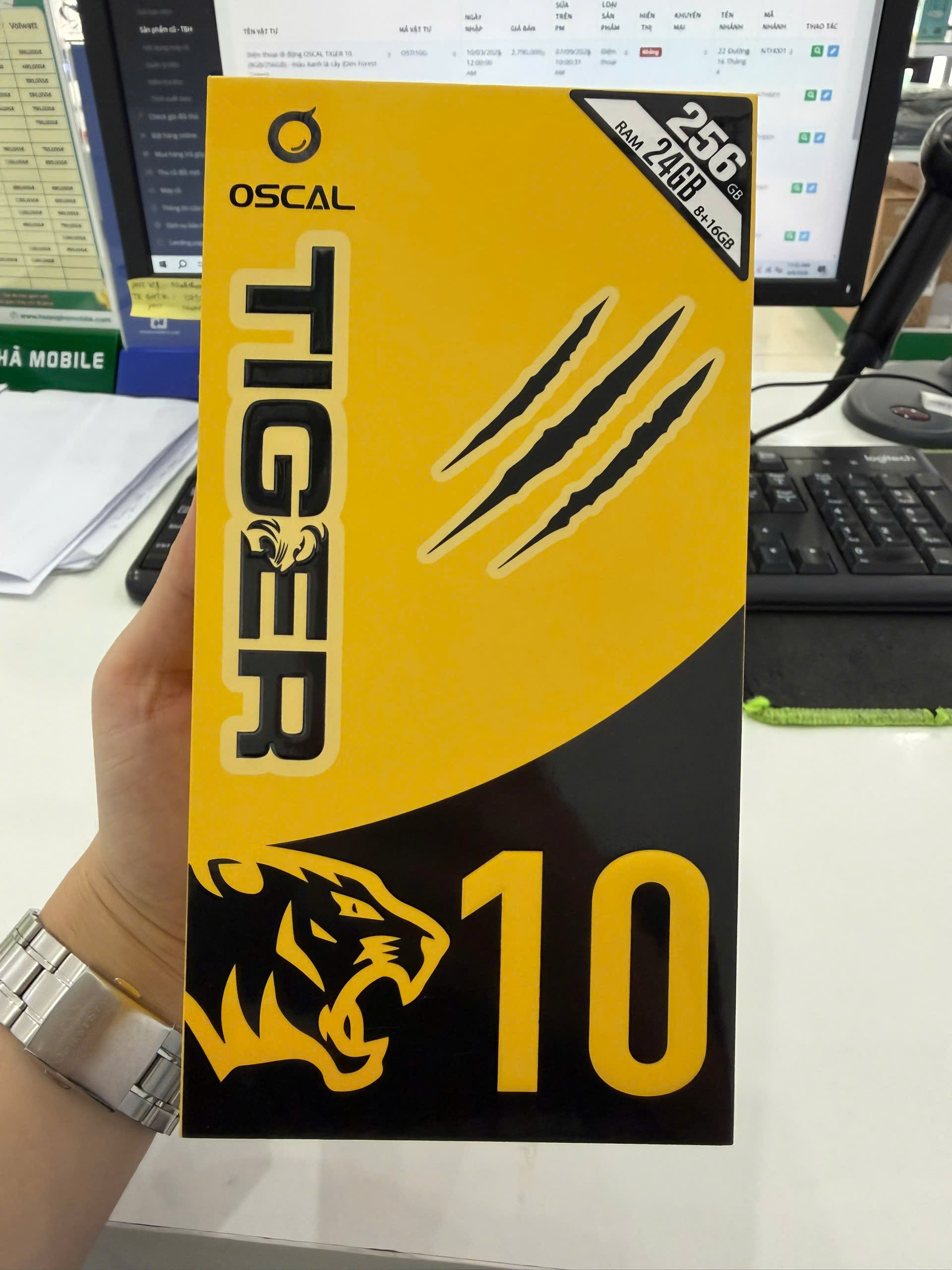 Điện thoại di động OSCAL TIGER 10 (8GB/256GB) - màu Xanh lá cây (Dim Forest Green)