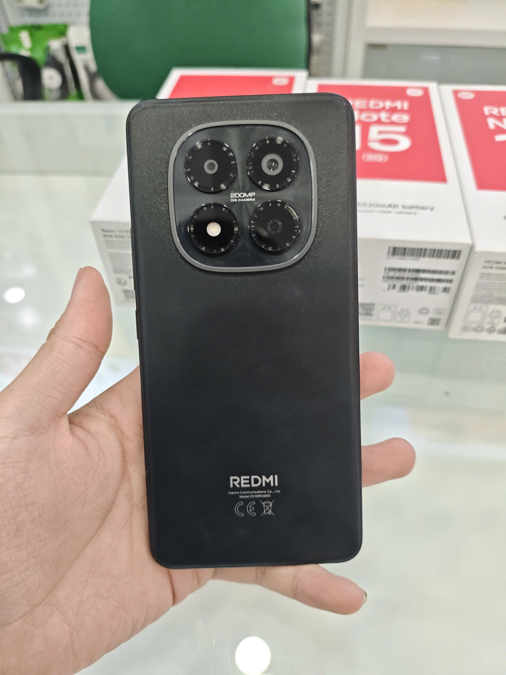 ĐIỆN THOẠI DI ĐỘNG (TEL) REDMI NOTE 15 5G 6.77"/SNAP 6 GEN 3/6G/128G/108MP+8MP/20MP/5520mAh (25098RA98G)/ĐEN (6932554469634)/TN