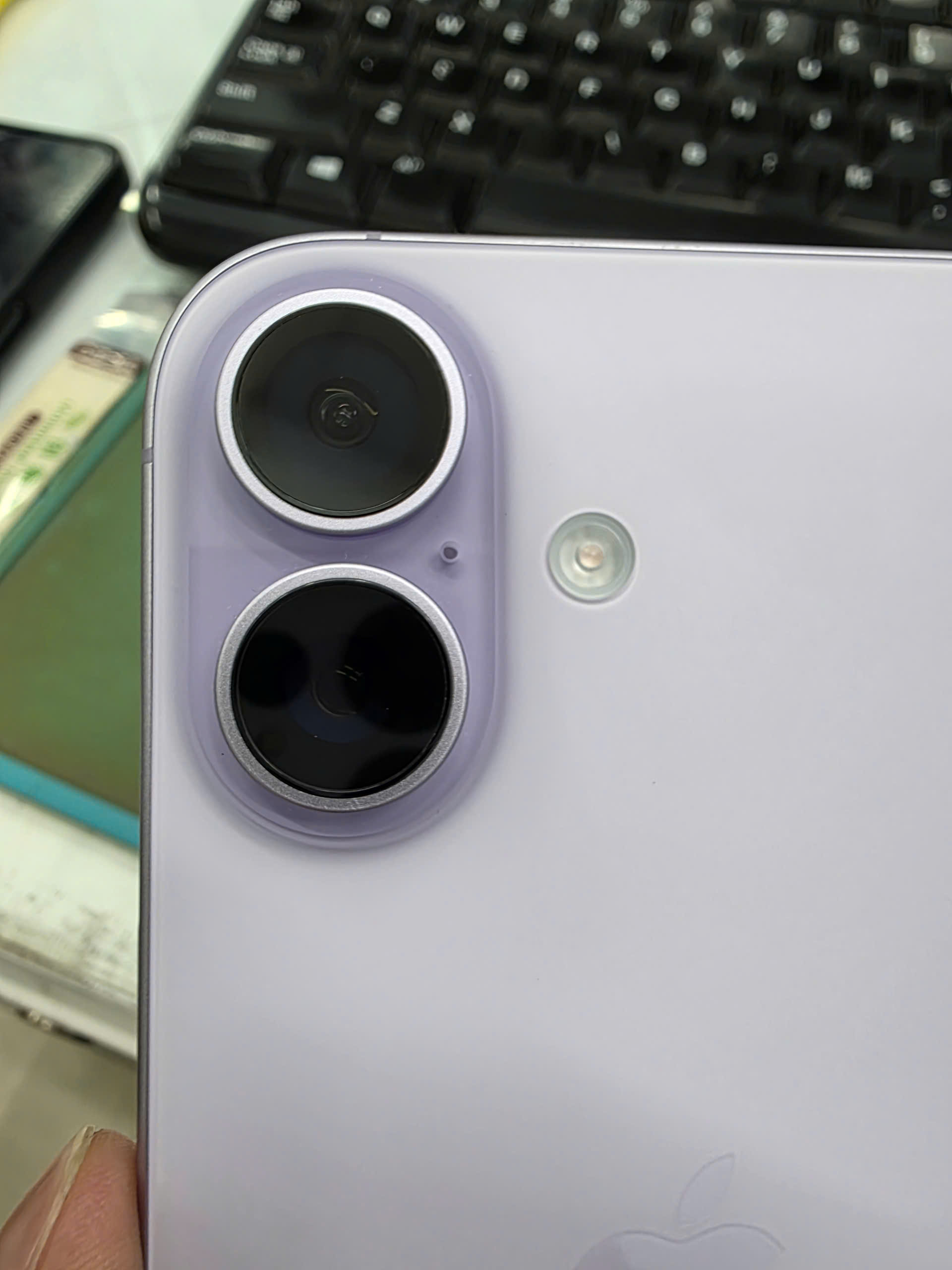 ĐTDĐ Apple iPhone 17 256GB Lavender_MG6M4ZP/A - SGH2XN4XFH7 - MG6M4ZP