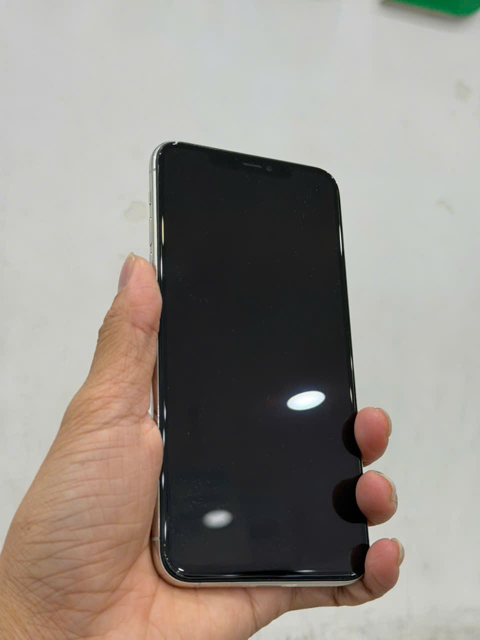 Iphone 11 Pro Max 64GB Cũ - Silver - 353900104386440 - DIAPIPD1164GB