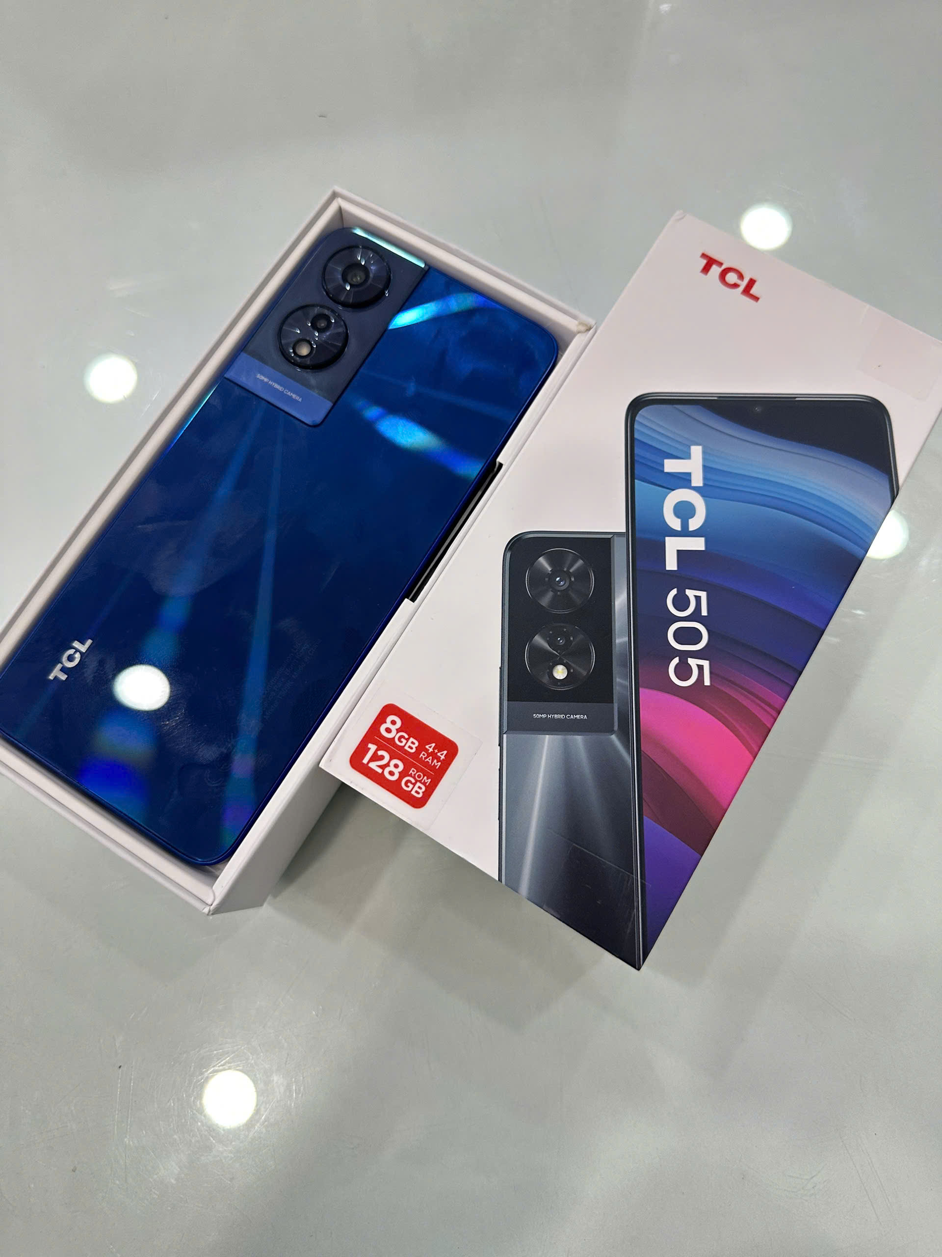 Điện thoại di động TCL 505 4GB/128GB Cũ