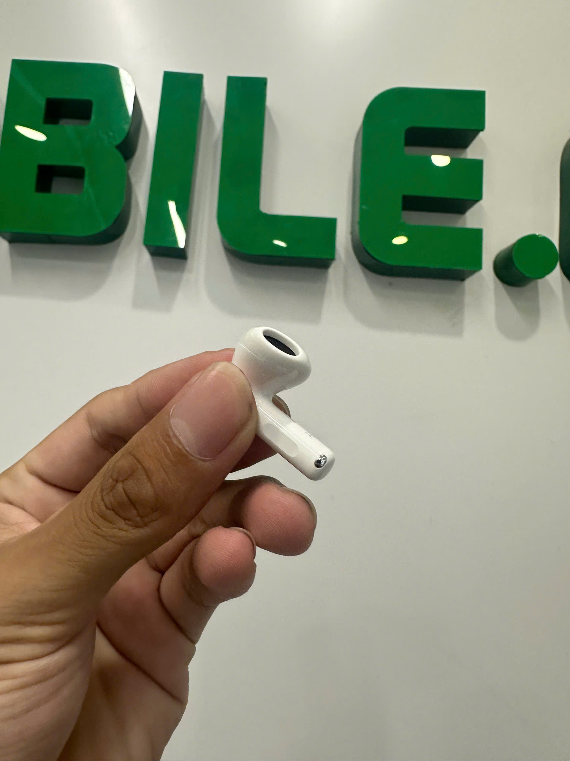 Tai nghe Bluetooth Apple AirPods 4 - MXP63ZP/A