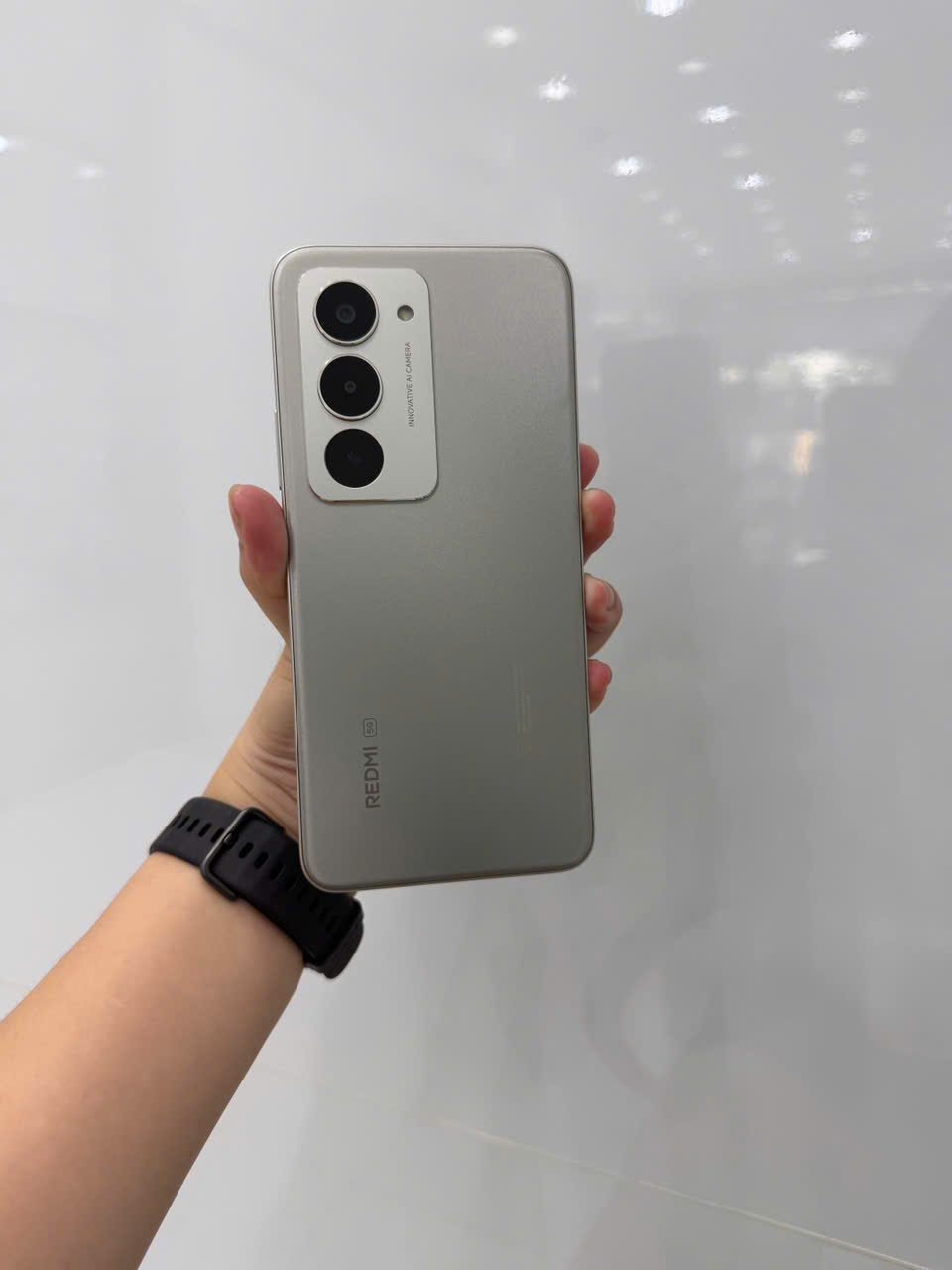 ĐIỆN THOẠI DI ĐỘNG (TEL) REDMI 15 5G 6.9"/SNAP 6S GEN 3/8G/256G/50MP+Auxiliary/8MP/7000mAh (25057RN09G)/XÁM (6932554454463)/ TN 