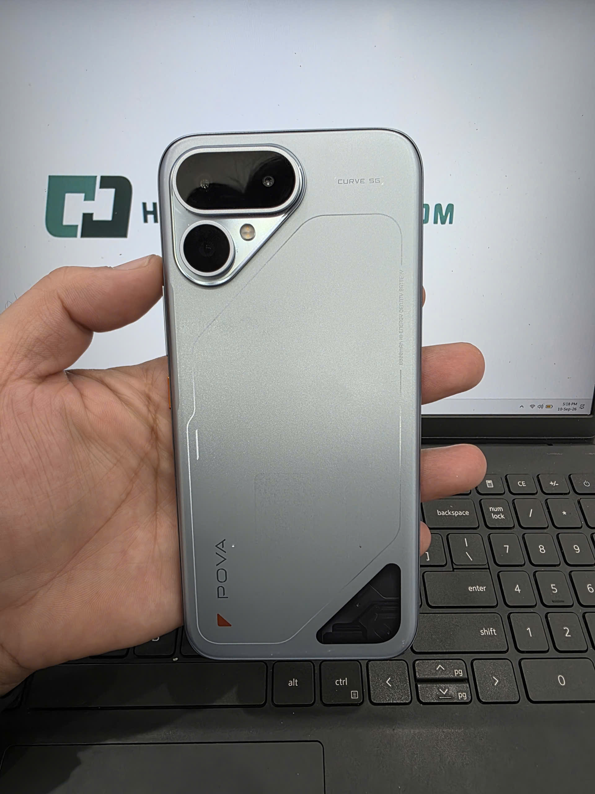 Điện thoại di động Tecno LK7k (Tecno Pova Curve 2 5G) 128+8, màu Bạc Ánh Kim
