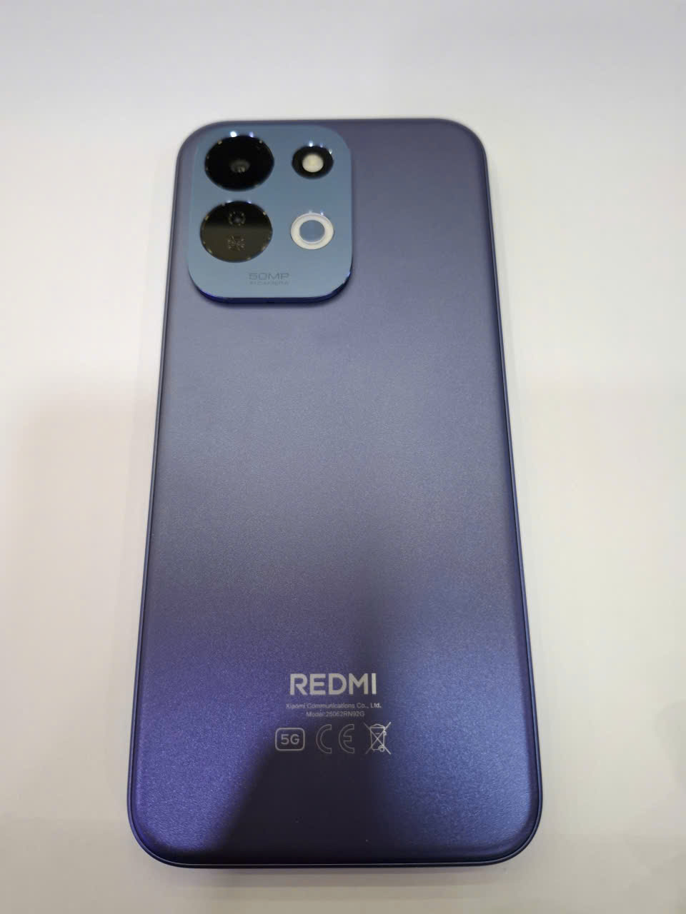 ĐIỆN THOẠI DI ĐỘNG (TEL) REDMI 17 5G 6.9"/SNAP 4 GEN 5/4G/128G/50MP+Auxiliary/8MP/7500mAh (26062RN92G)/XANH DƯƠNG