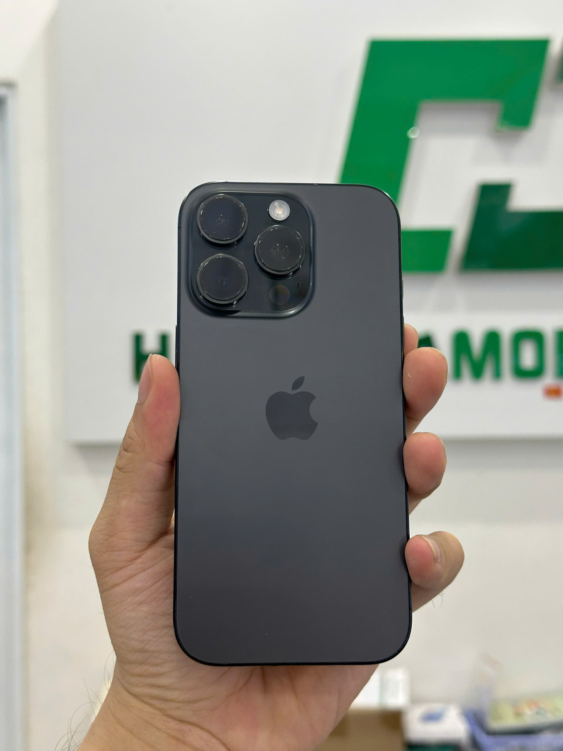 ĐTDĐ Apple iPhone 16 Pro 256GB Black Titanium_MYNH3VN/A