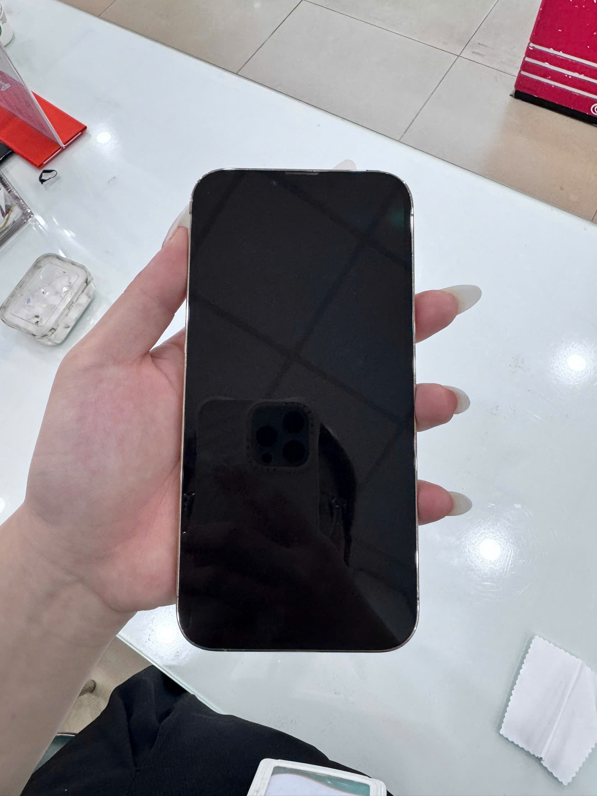 ĐTDĐ Apple iPhone 13 Pro Max 128GB Gold_MLL83VN/A