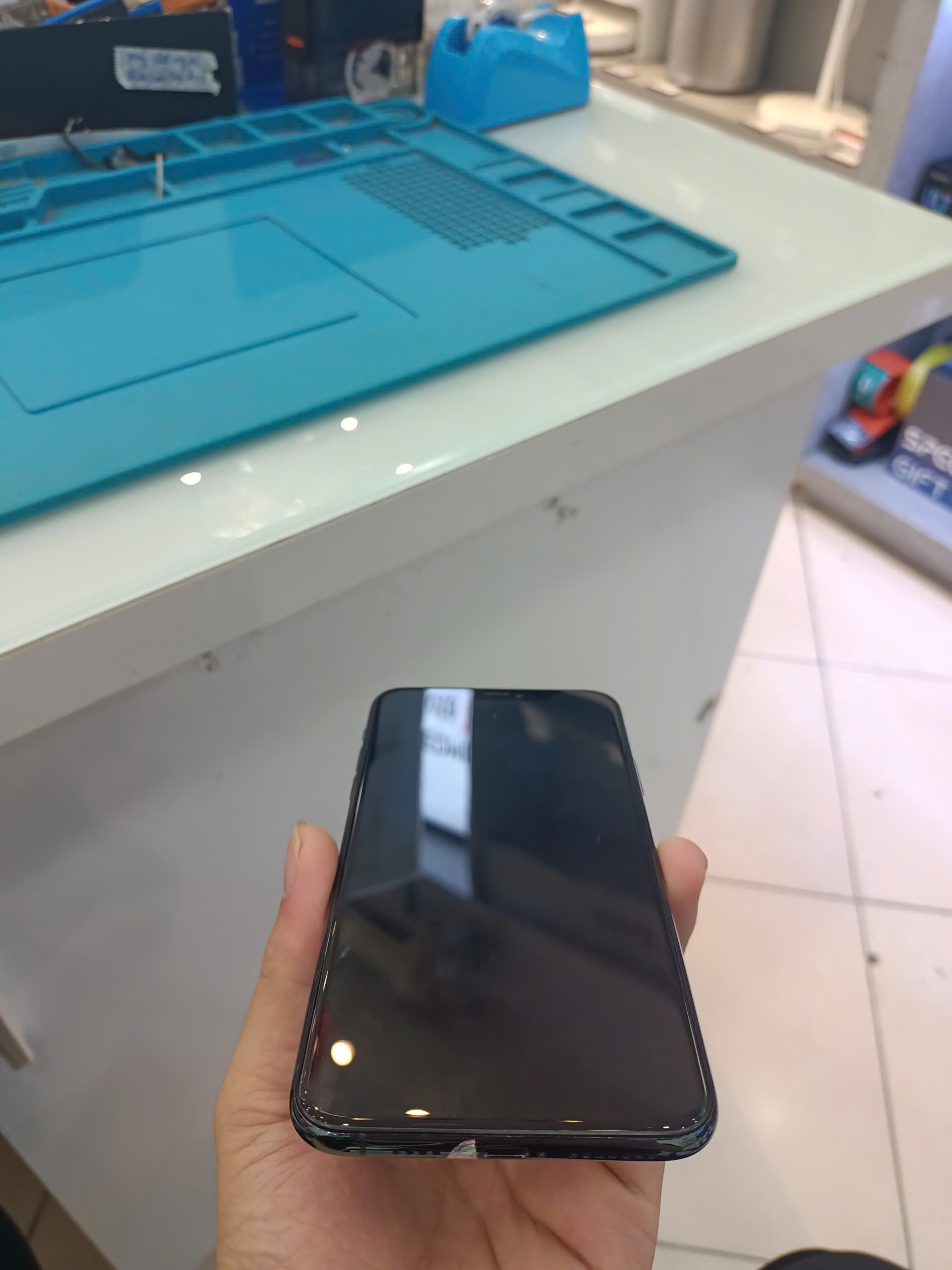 Iphone 11 Pro Max 256GB Midnight Green - Chính hãng VN/A - SF2LCCDHAB70L - IPV11M256M