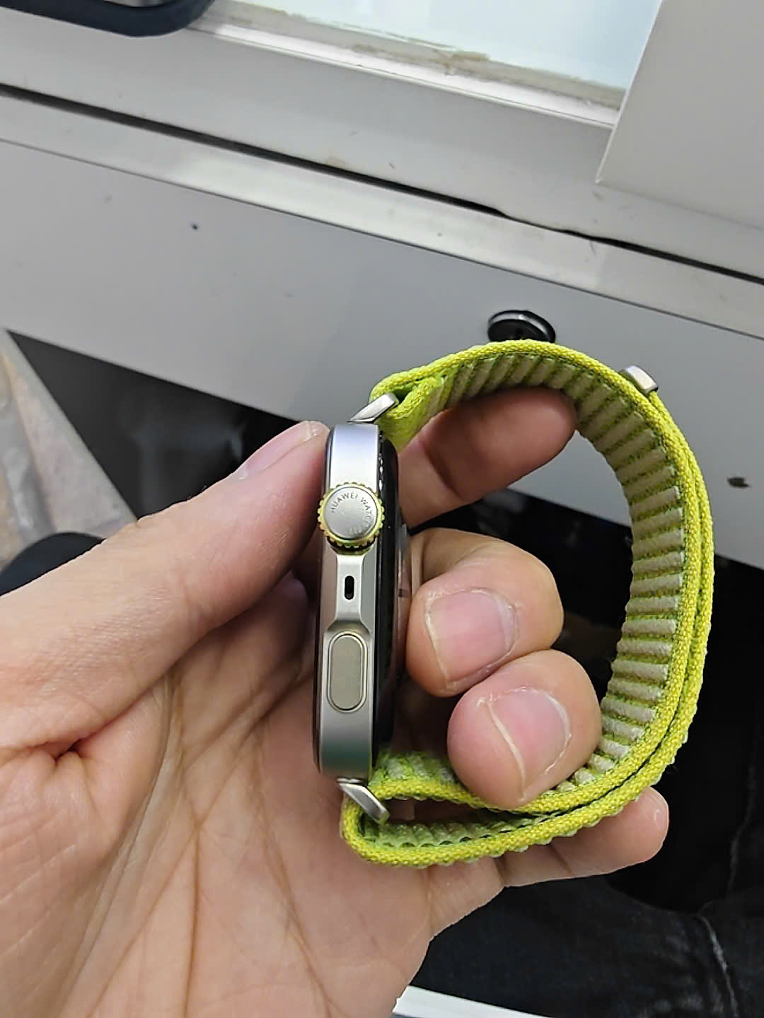ĐỒNG HỒ THÔNG MINH(WATCH)HUAWEI SYA-B29 FIT 4 Pro/DÂY Nylon/XANH LÁ/ADU_Demo(6942103154485_DM) - 4SPBB25423100881 - HWFT4PXZTN