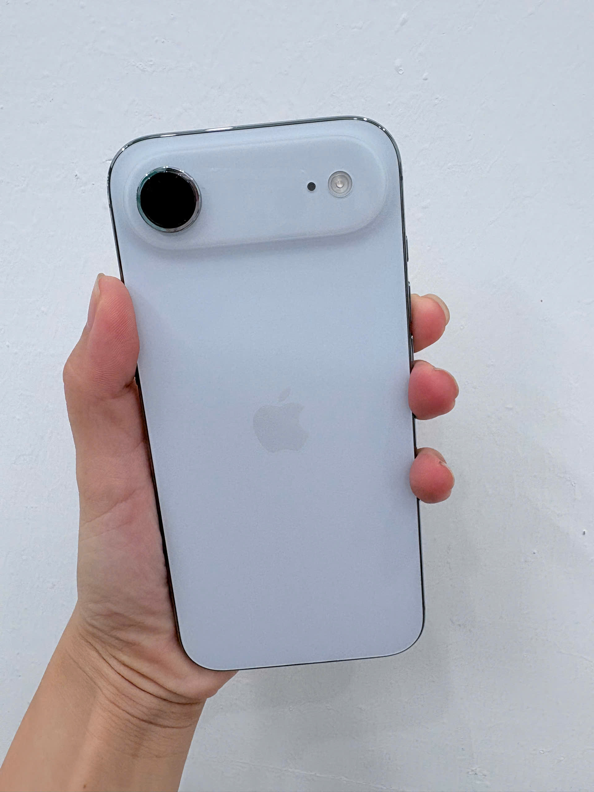 (DEMO) ĐTDĐ Apple iPhone 17 Pro 256GB Deep Blue_3P171ZP/A - SLKV7K7F2KY - 3P171ZPZTN