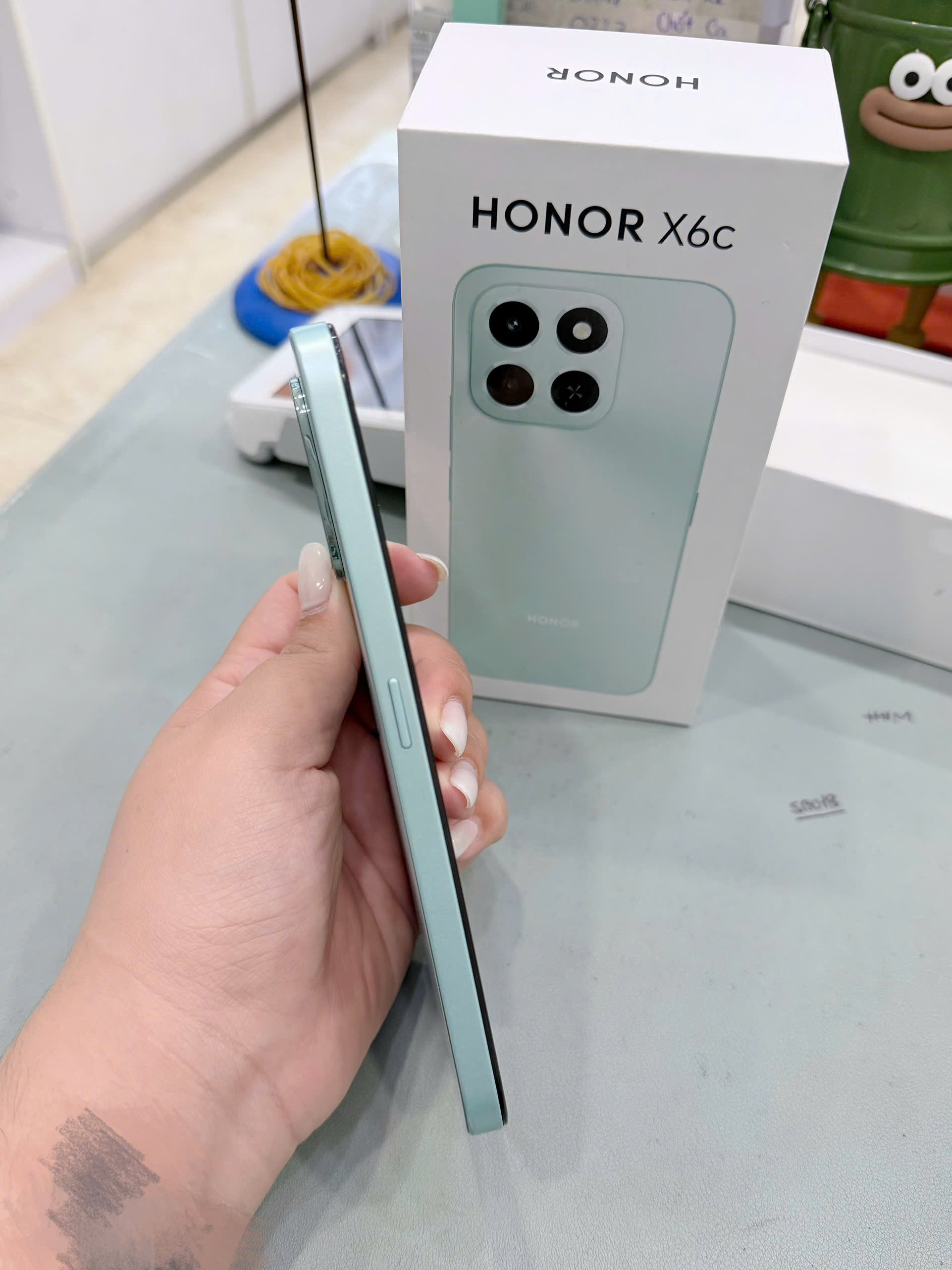 Điện thoại thông minh Honor X6c (6+128GB) Xanh (Ocean Cyan)