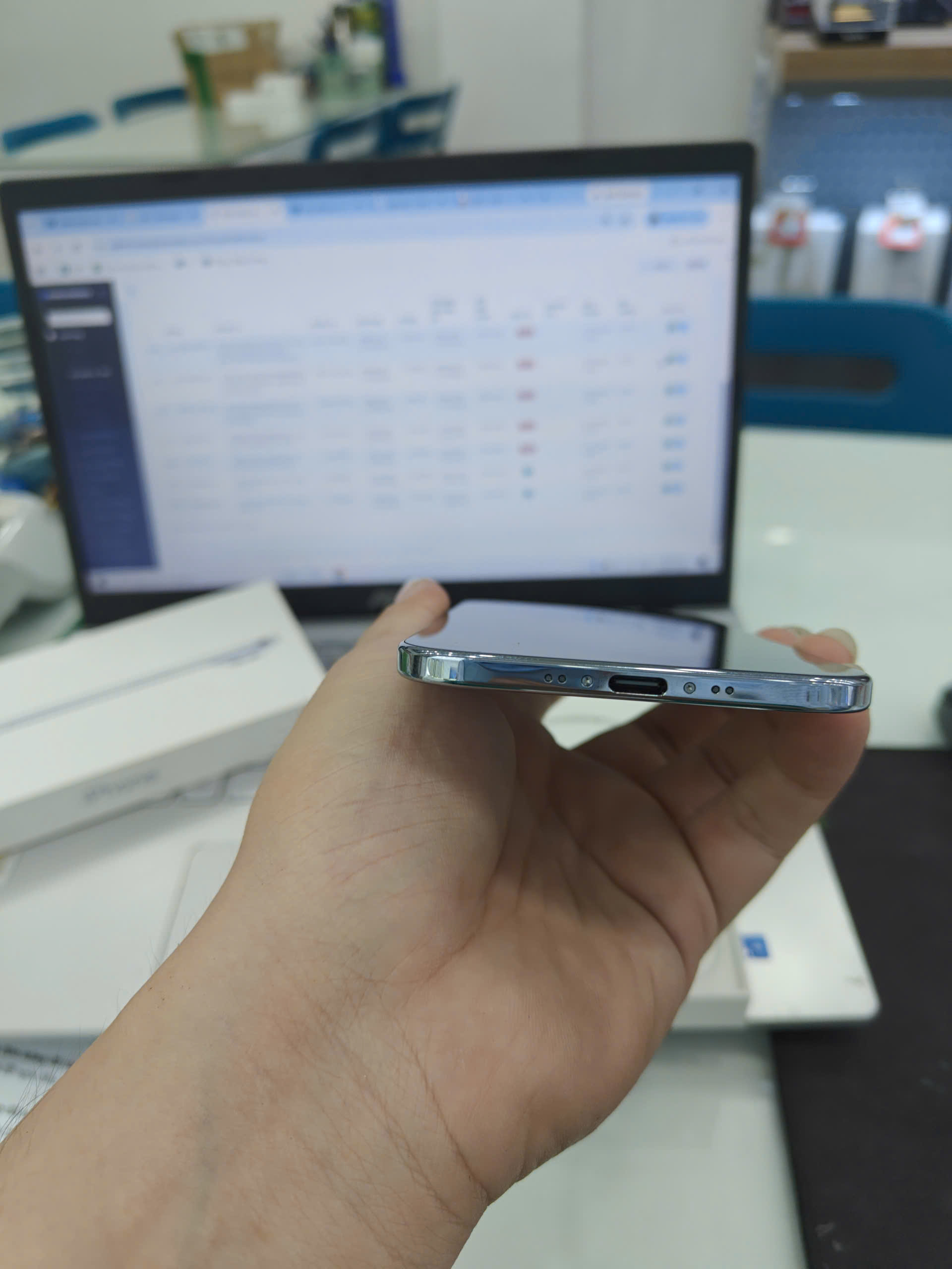  ĐTDĐ Apple iPhone Air 256GB Sky Blue