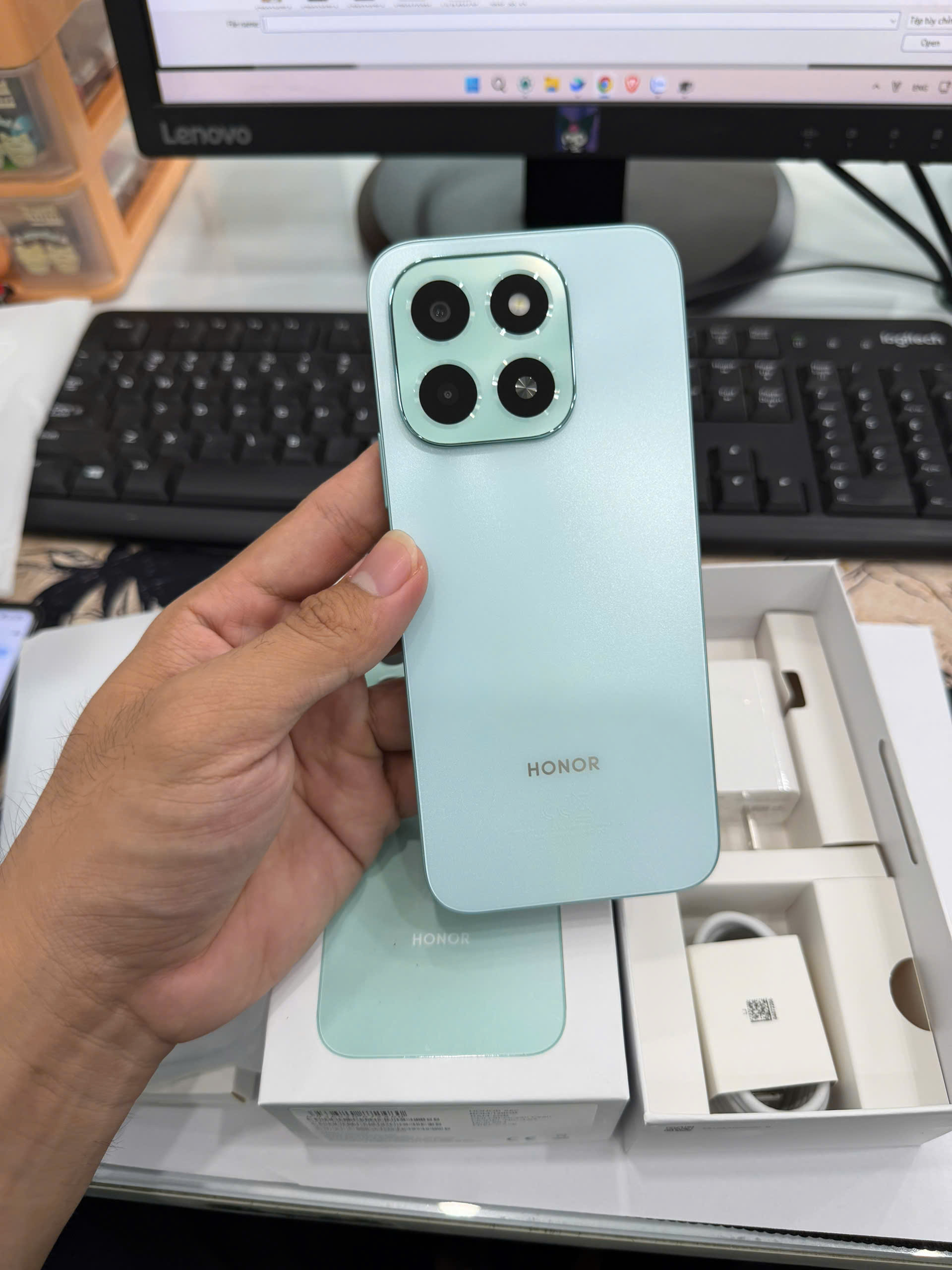 Điện thoại thông minh Honor X6c (6+128GB) Xanh (Ocean Cyan)_NIC-LX2 (Demo) - Cũ