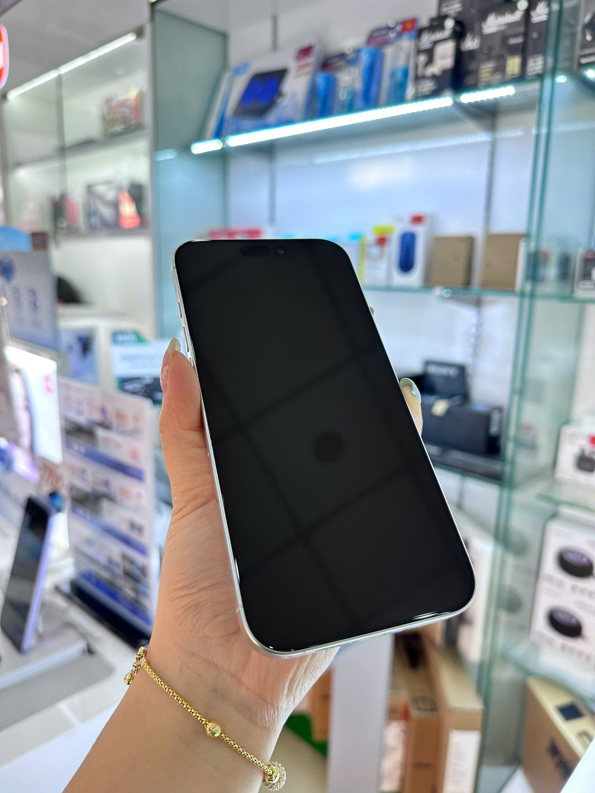 ĐTDĐ Apple iPhone 16 Pro Max 256GB - Cũ - Slvphkv7kfp - IP16M256C