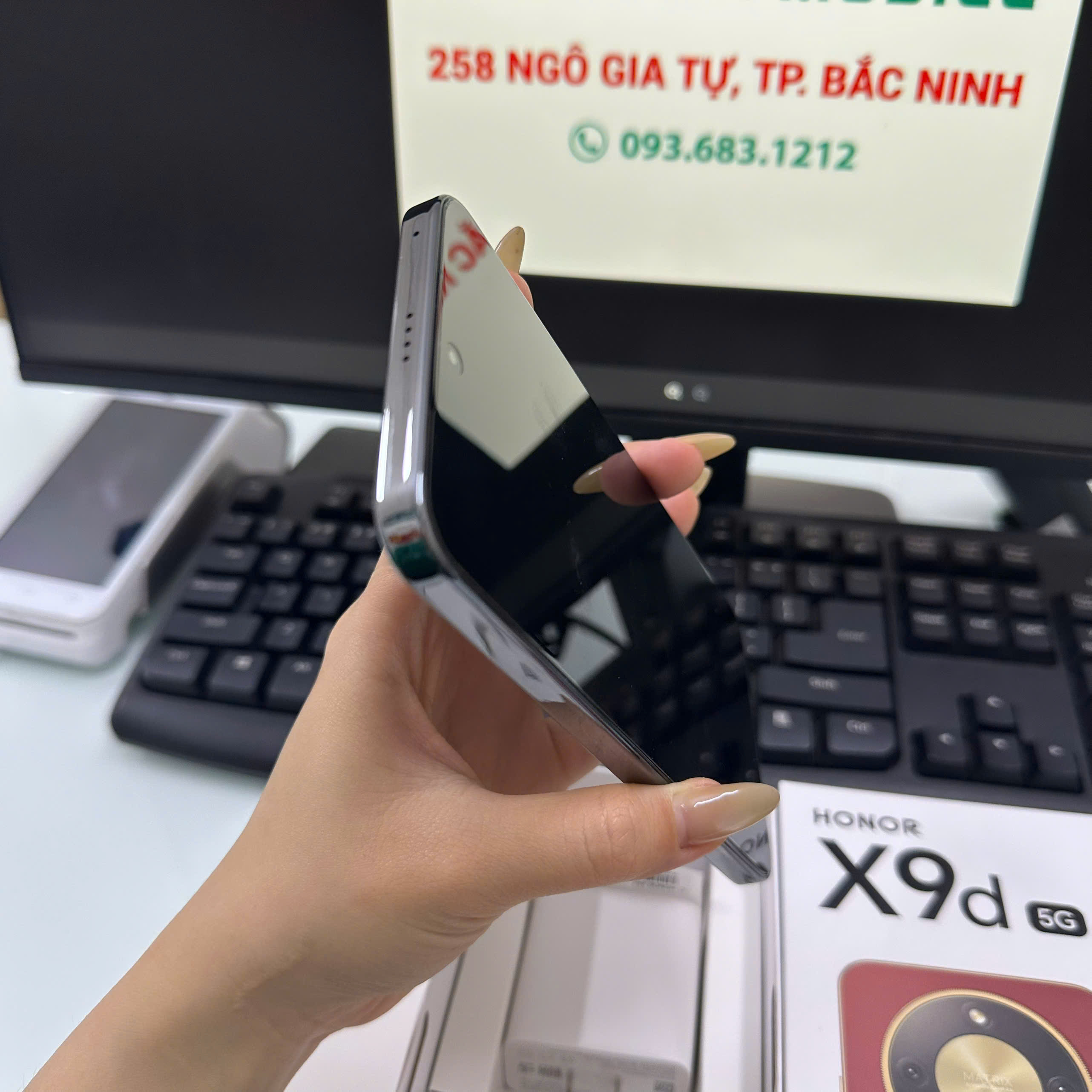 Điện thoại thông minh Honor X9d 5G (12GB+512GB) Đen (Midnight Black)_MTN-NX1BLK12512 - 861715084992586 - NX112512BLK
